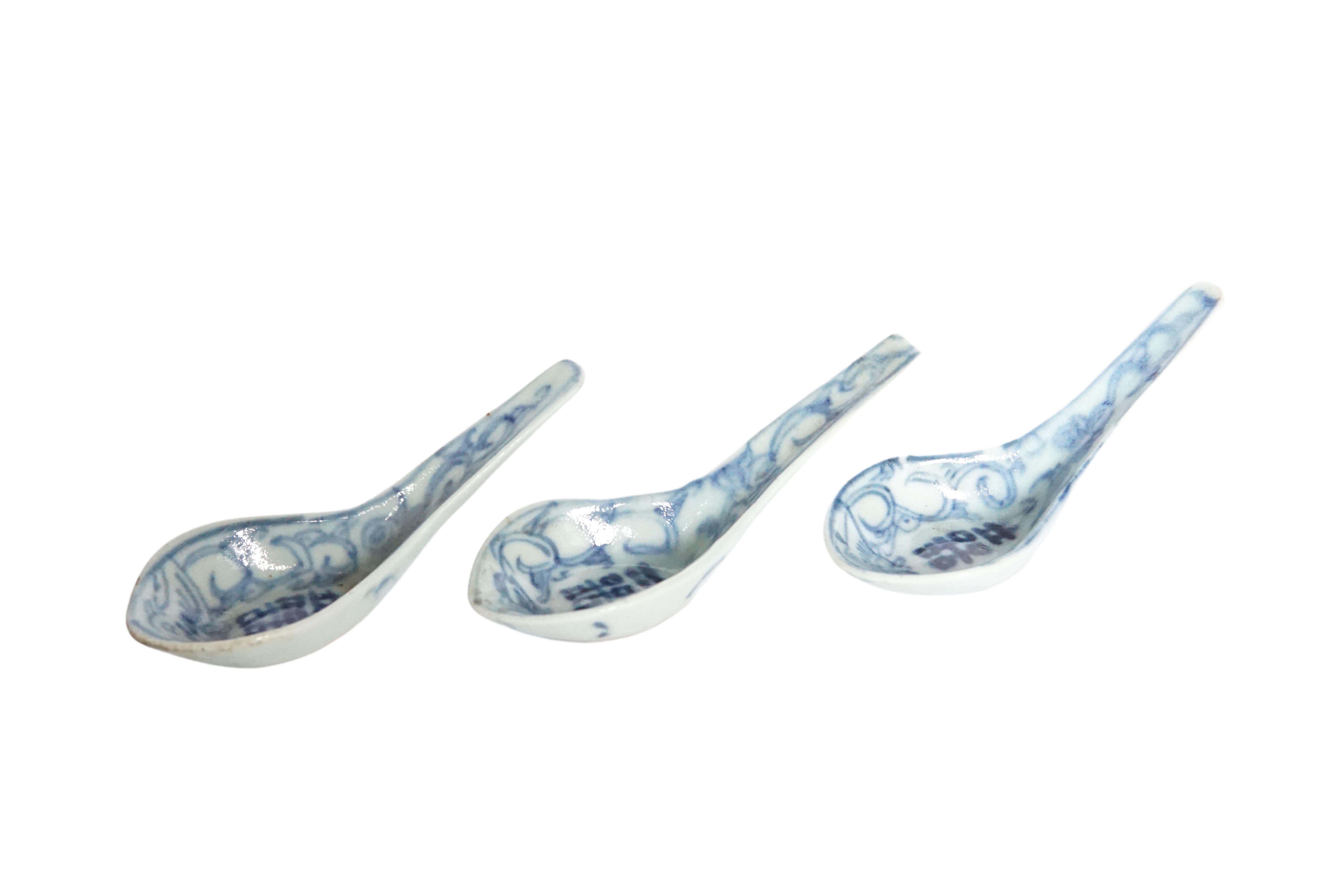 chinese porcelain spoons