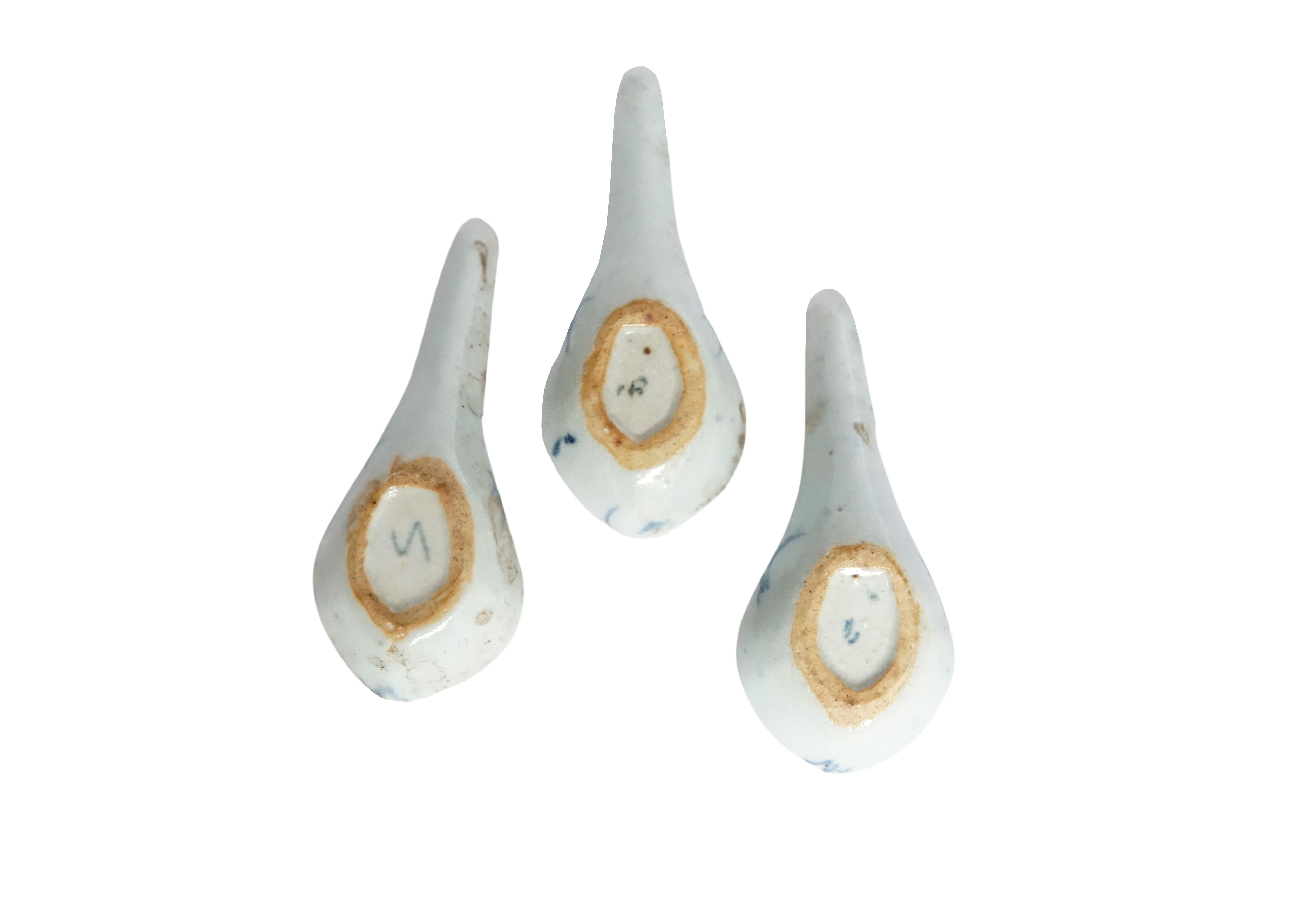chinese porcelain spoons