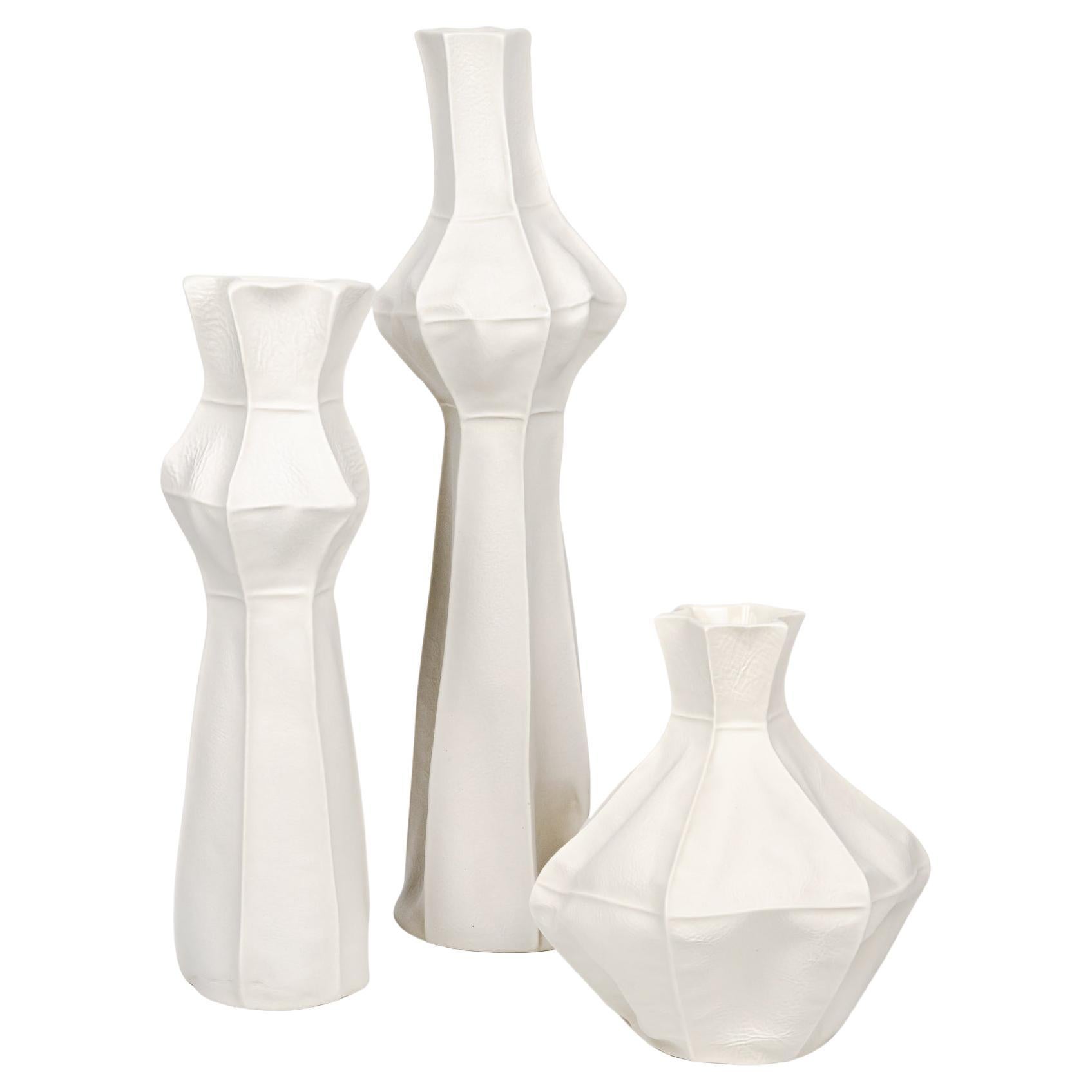 Ceramic Set of 3 White Organic Kawa Series, leather cast Porcelain flower vases