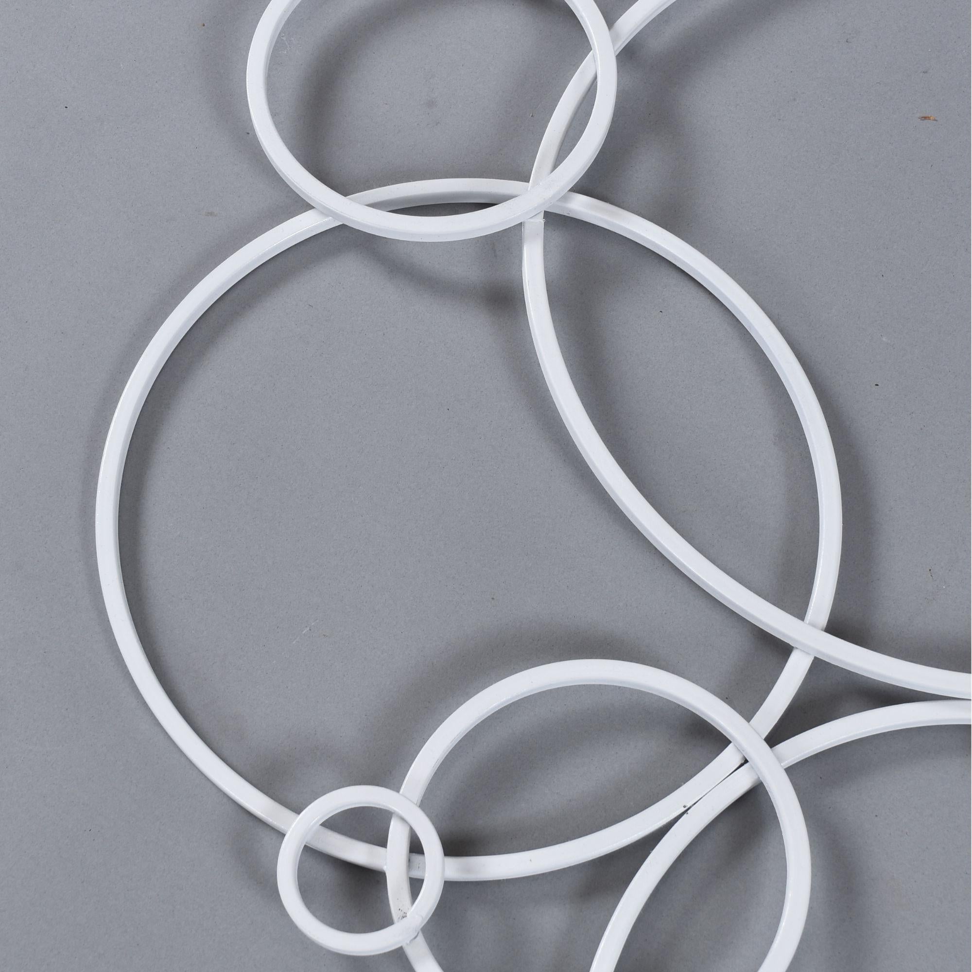 Set of 3 White Metal Circles Modern Abstract Wall Art Sculptures For Sale 1