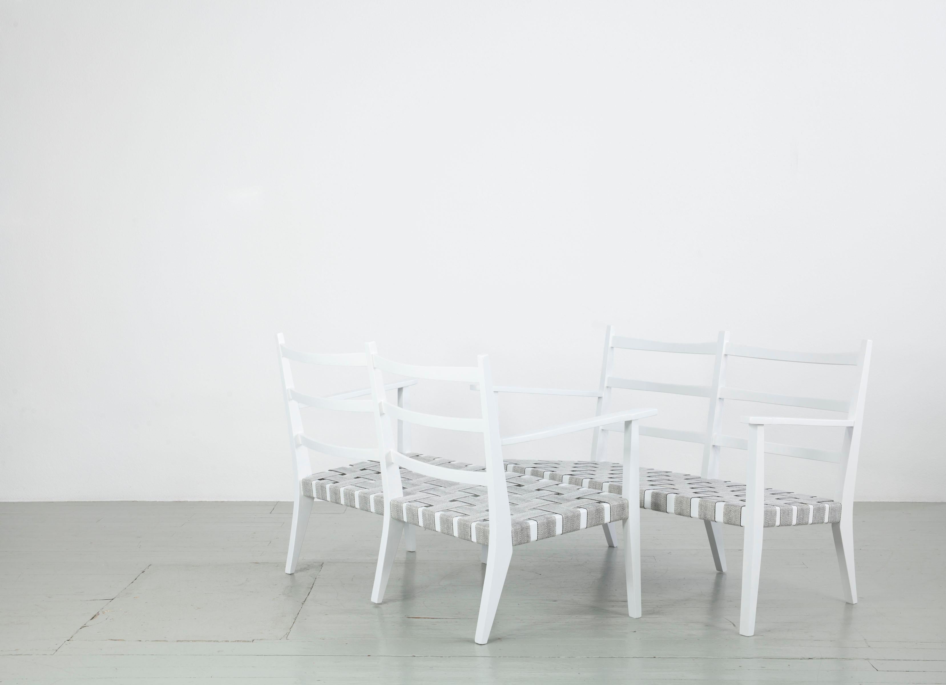 Set of 3 White Painted Wooden Benches with 1 Armchair, Italy, 1960s For Sale 3