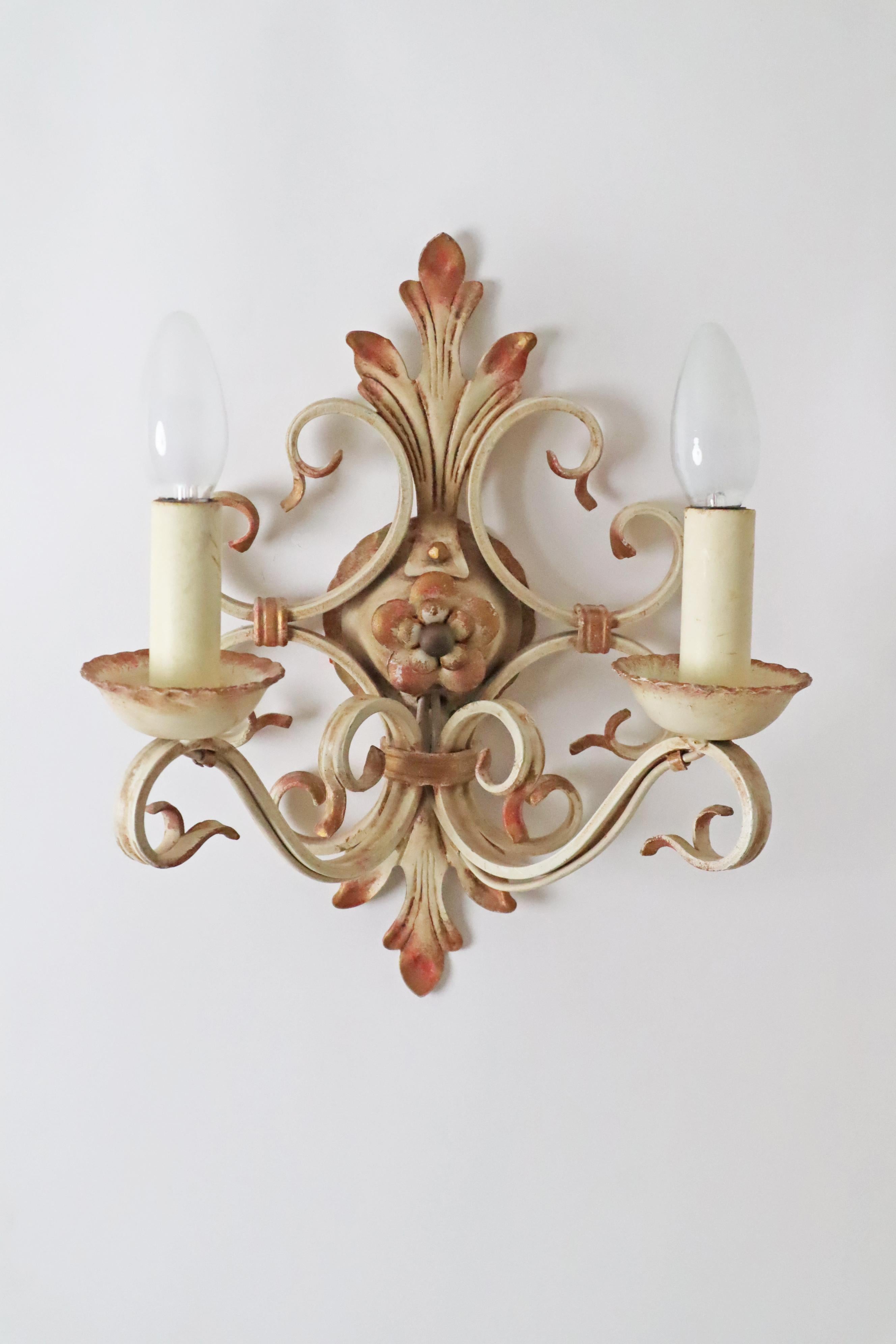 Fin du 20e siècle Ensemble de 3 lampes murales Hollywood Regency en fer forgé blanc, Allemagne, années 1970 en vente