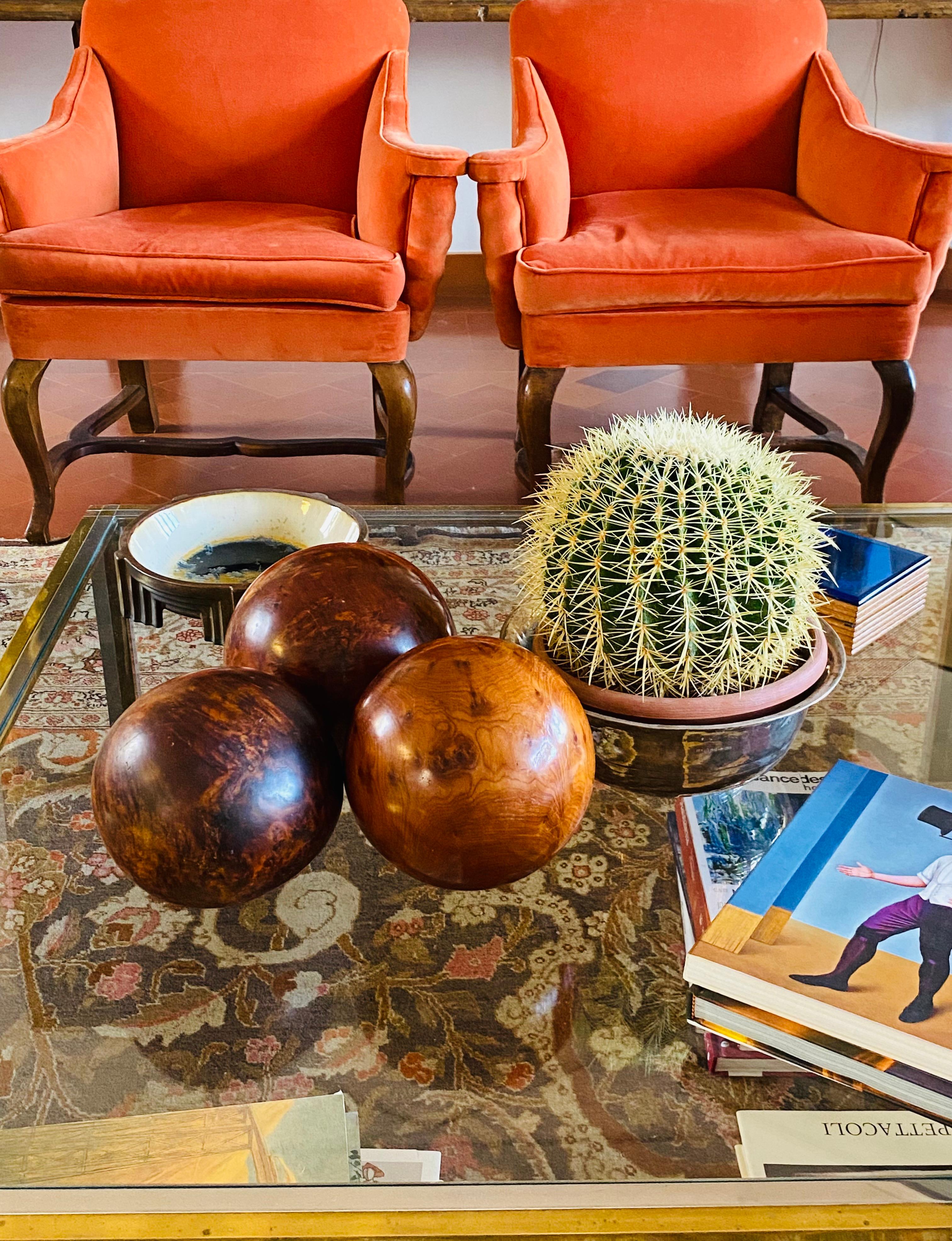 Mid-20th Century Set of 3 wooden spherical sculptures, France 1960s For Sale