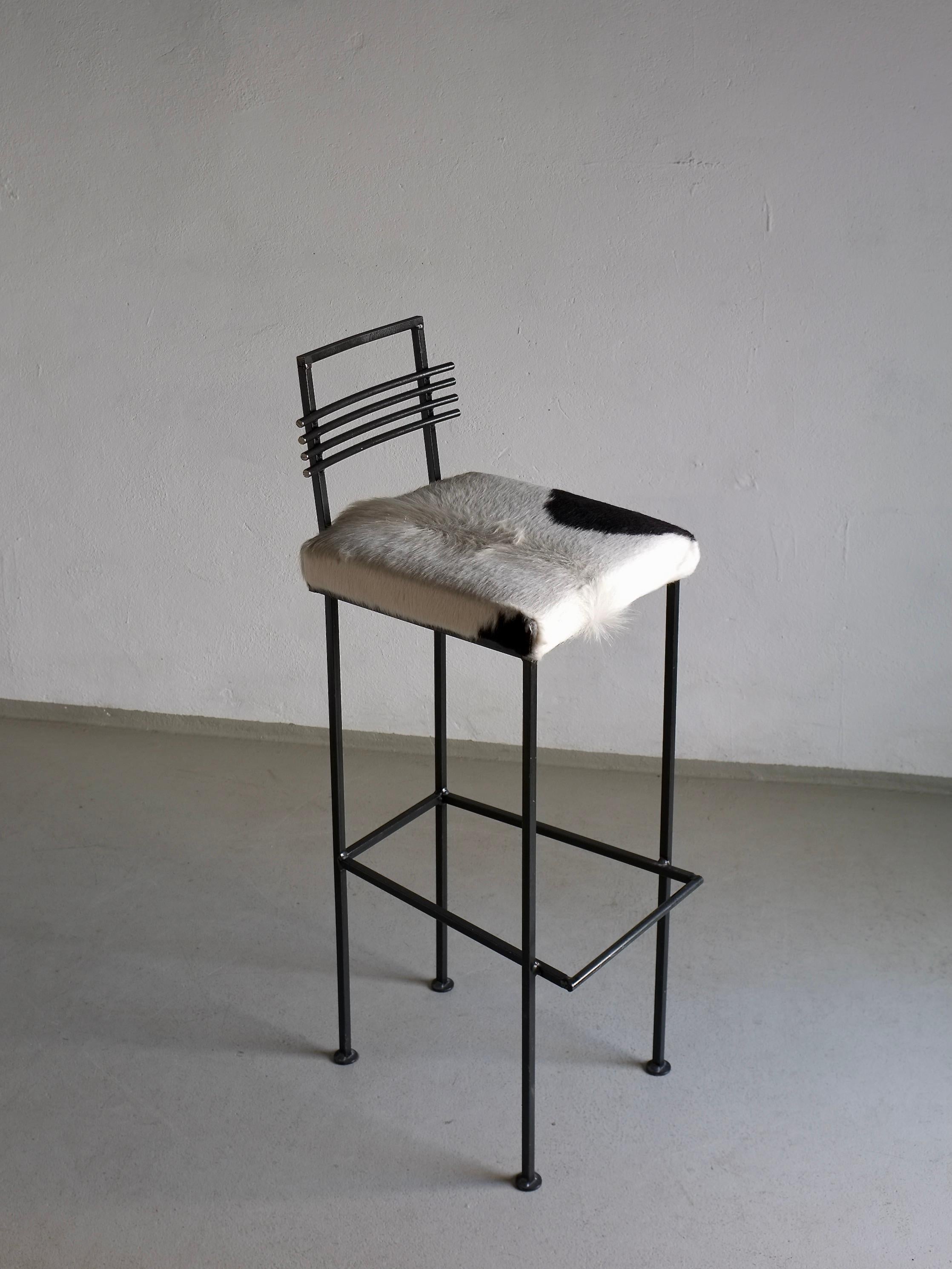 Métal Ensemble de 3 tabourets de bar en fer forgé, Olsson & Dam, Suède, années 1990 en vente