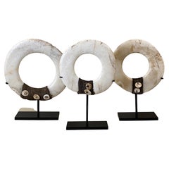 Vintage Set of 3 Yua Rings In Shell, Papua New Guinea