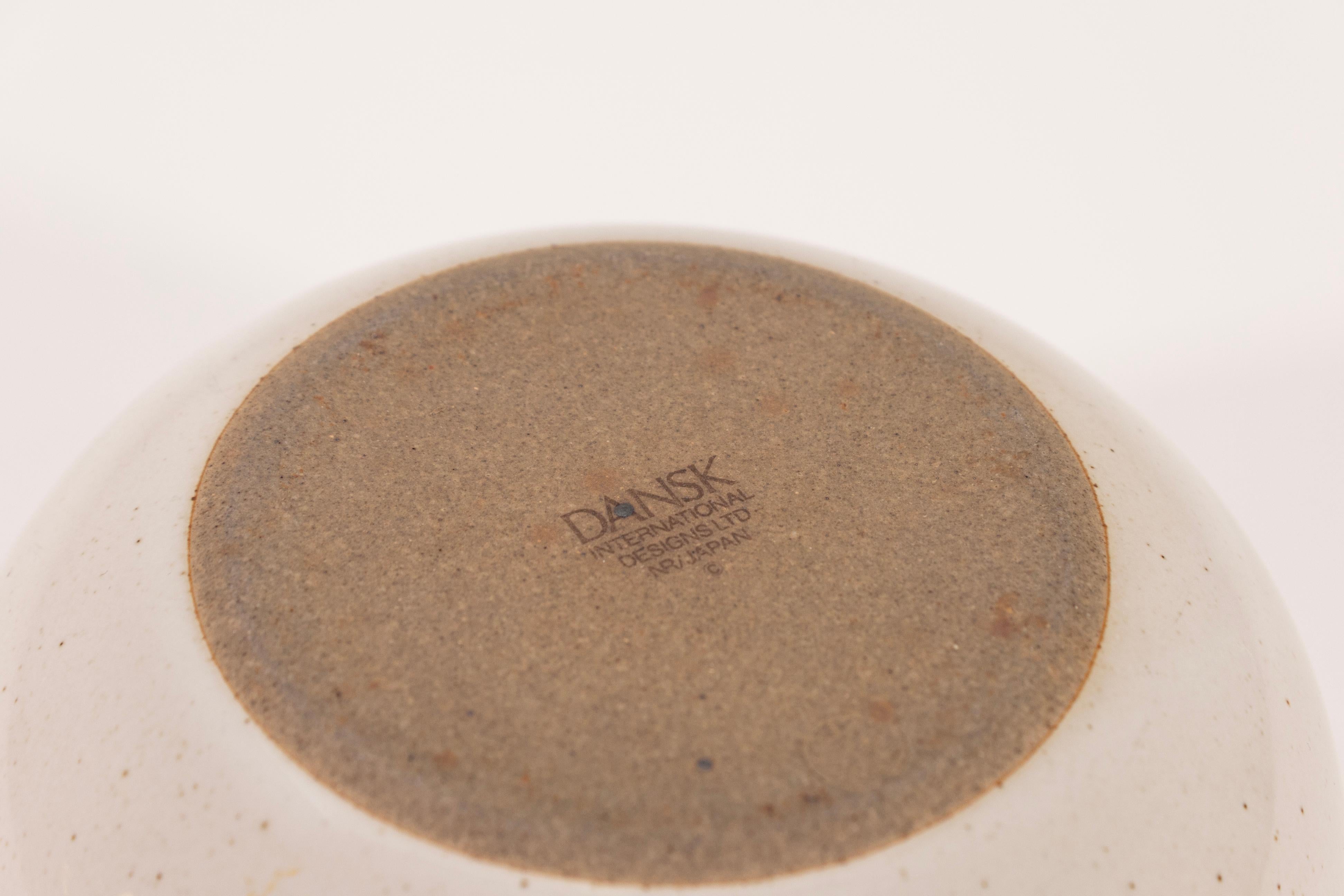 Set di 32 piatti in ceramica Dansk BLT Sandstone Brown e Off White Circa 1980 in vendita 8