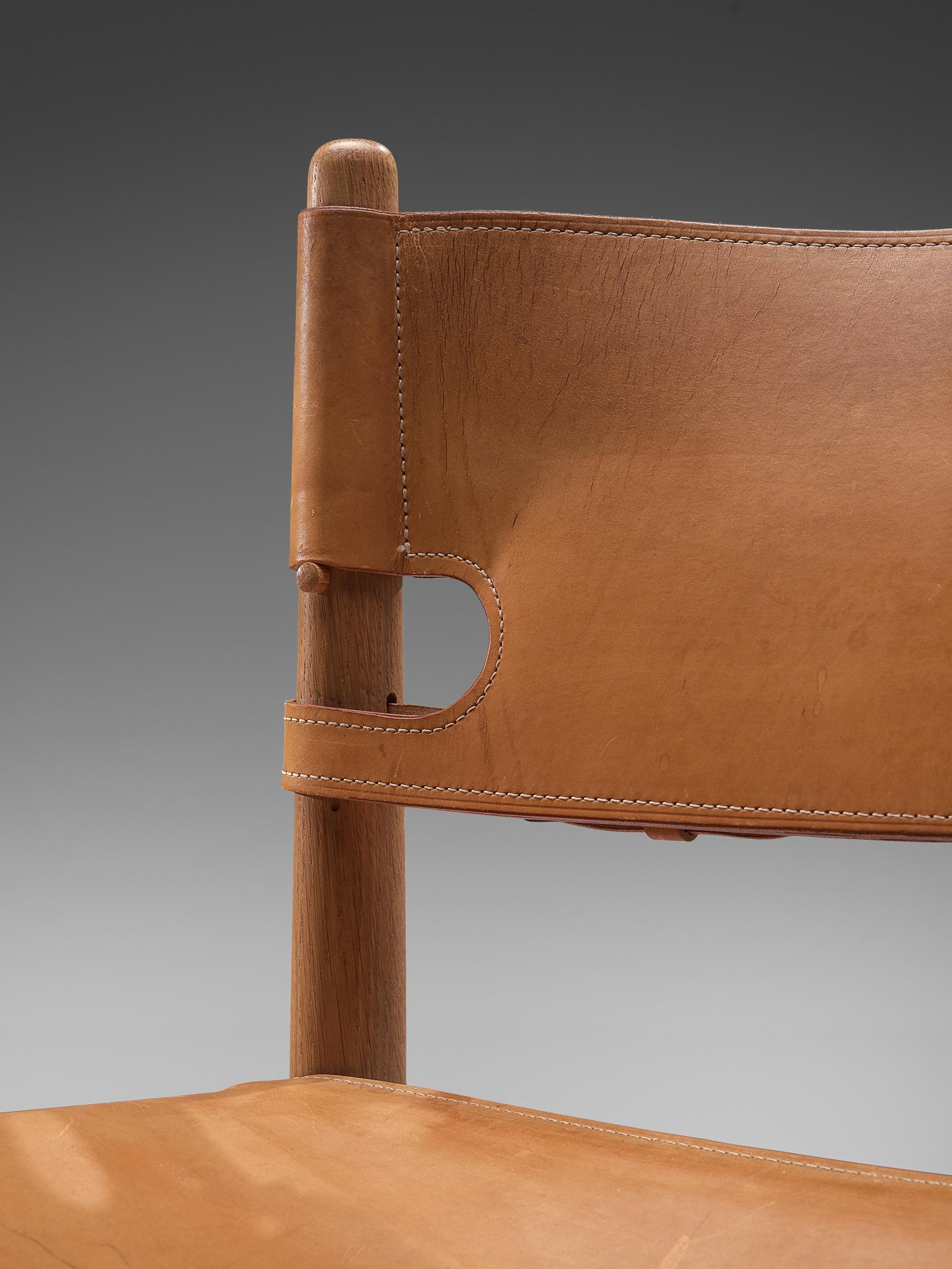 Satz ''3237'' Stühle aus Eiche und cognacfarbenem Leder von Børge Mogensen 2