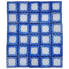 Ensemble de 35 carreaux en céramique ancienne par Pas De Calais Desvres, France, vers les années 1850