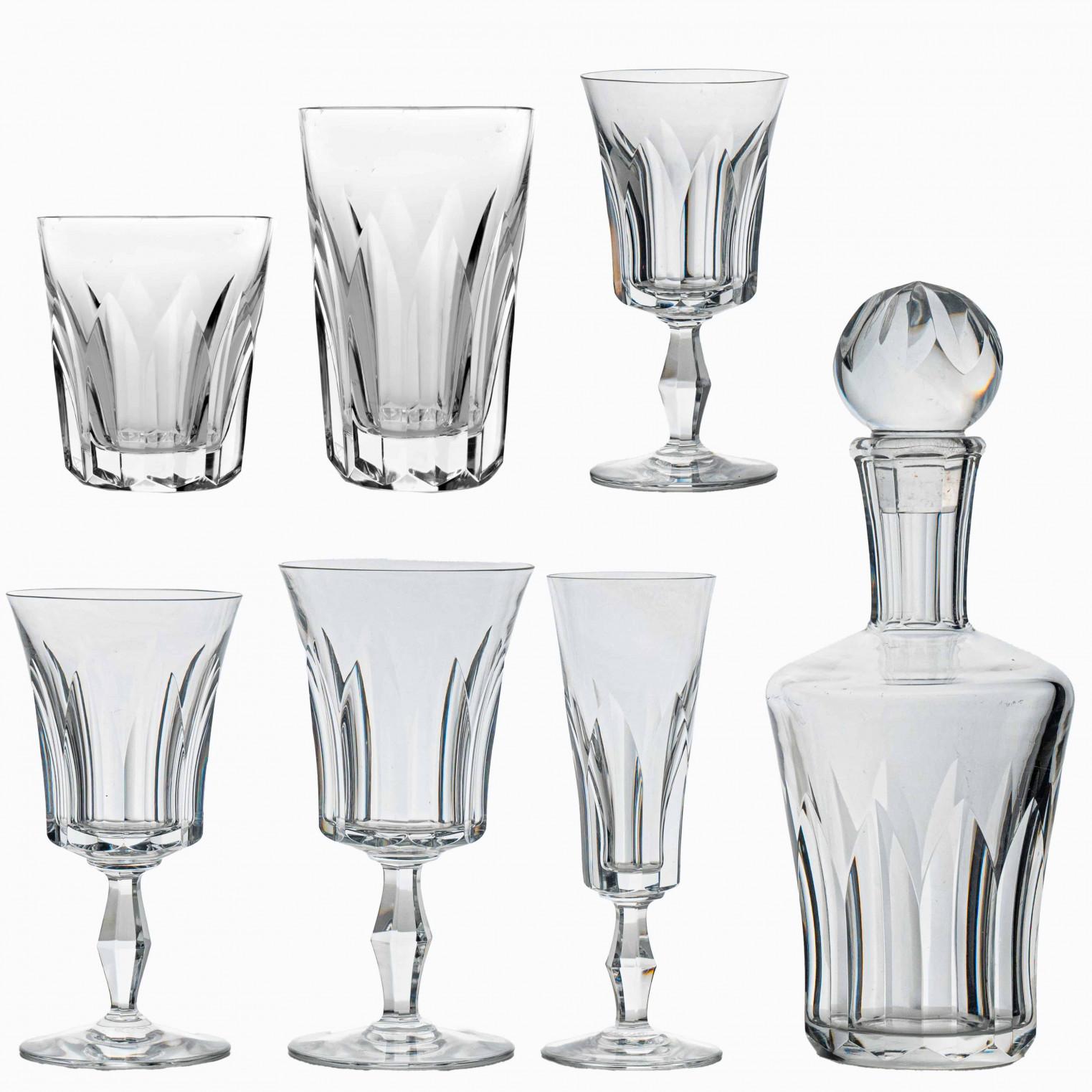 Autre Ensemble de 36 pièces exquises en cristal de Baccarat Polignac, France, 1950 en vente
