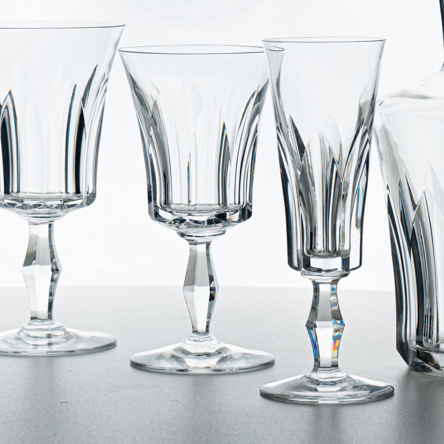 Hand-Crafted Set of 36 Exquise Baccarat Polignac Crystal Pieces, France, 1950 For Sale