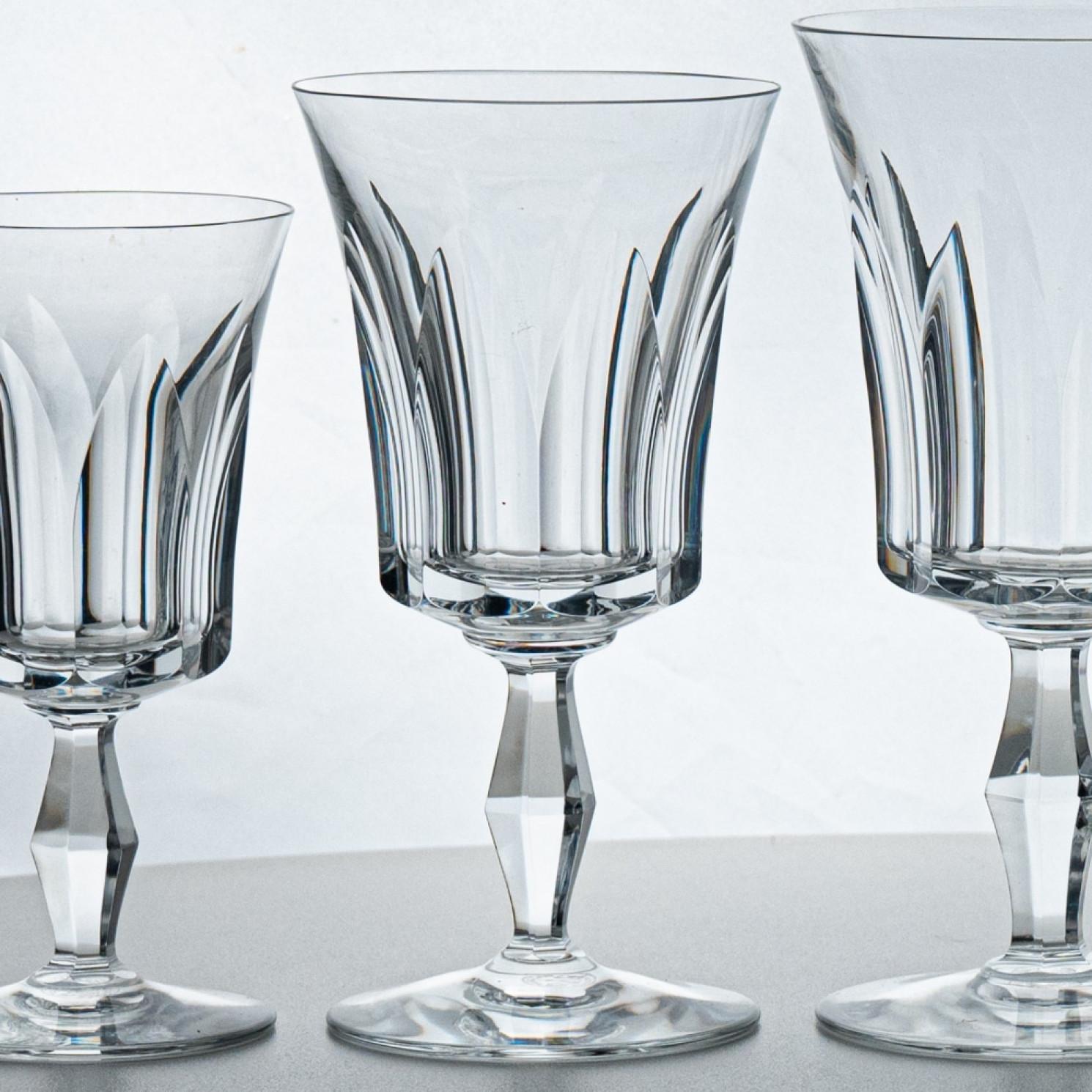 Satz von 36 Exquise Baccarat Polignac Crystal Pieces, Frankreich, 1950 (Mitte des 20. Jahrhunderts) im Angebot