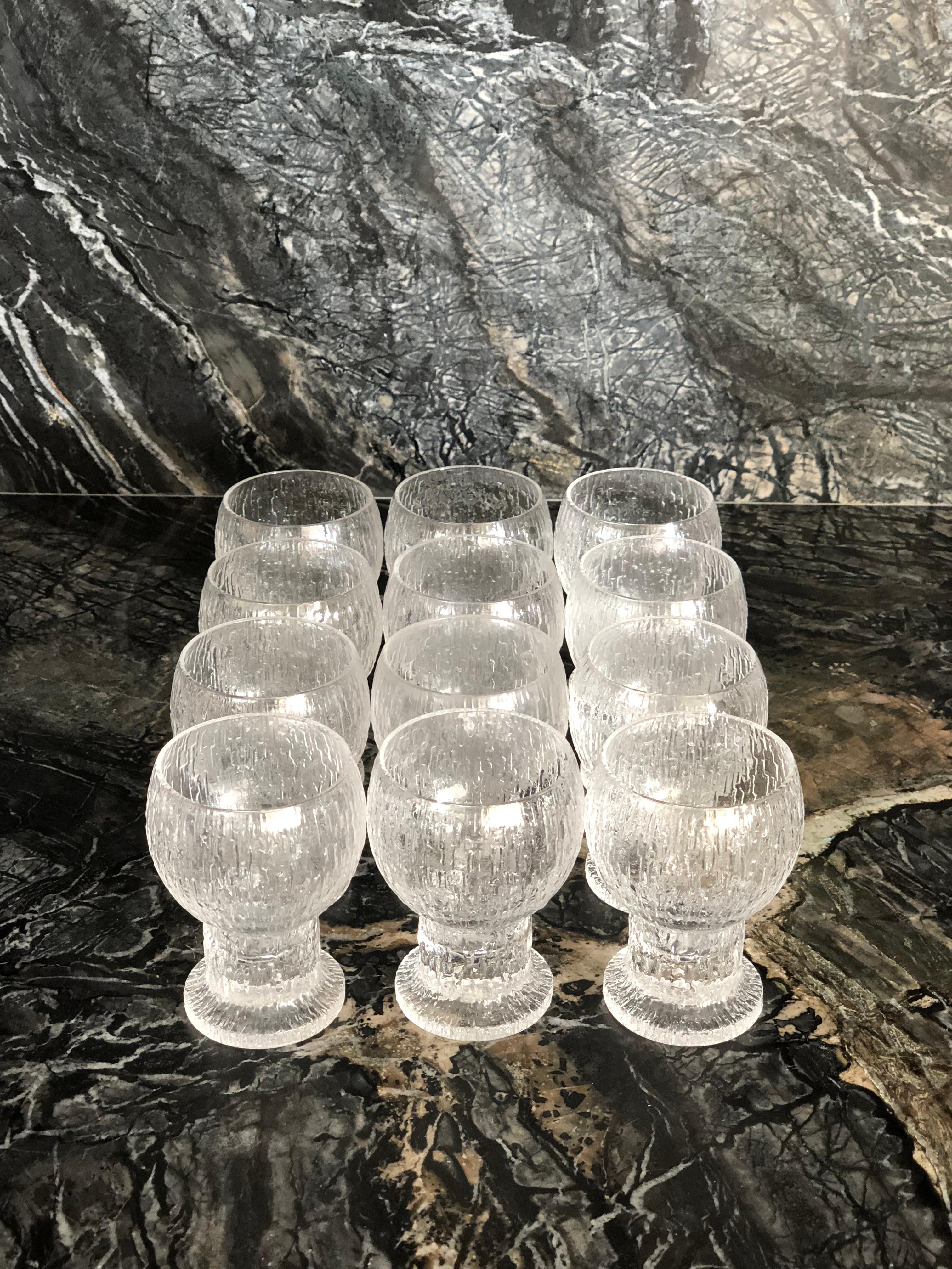 Set of 36 Iittala Cocktail Barware Glasses Ultima Kekkerit by Timo Sarpaneva   In Good Condition In Palm Springs, CA