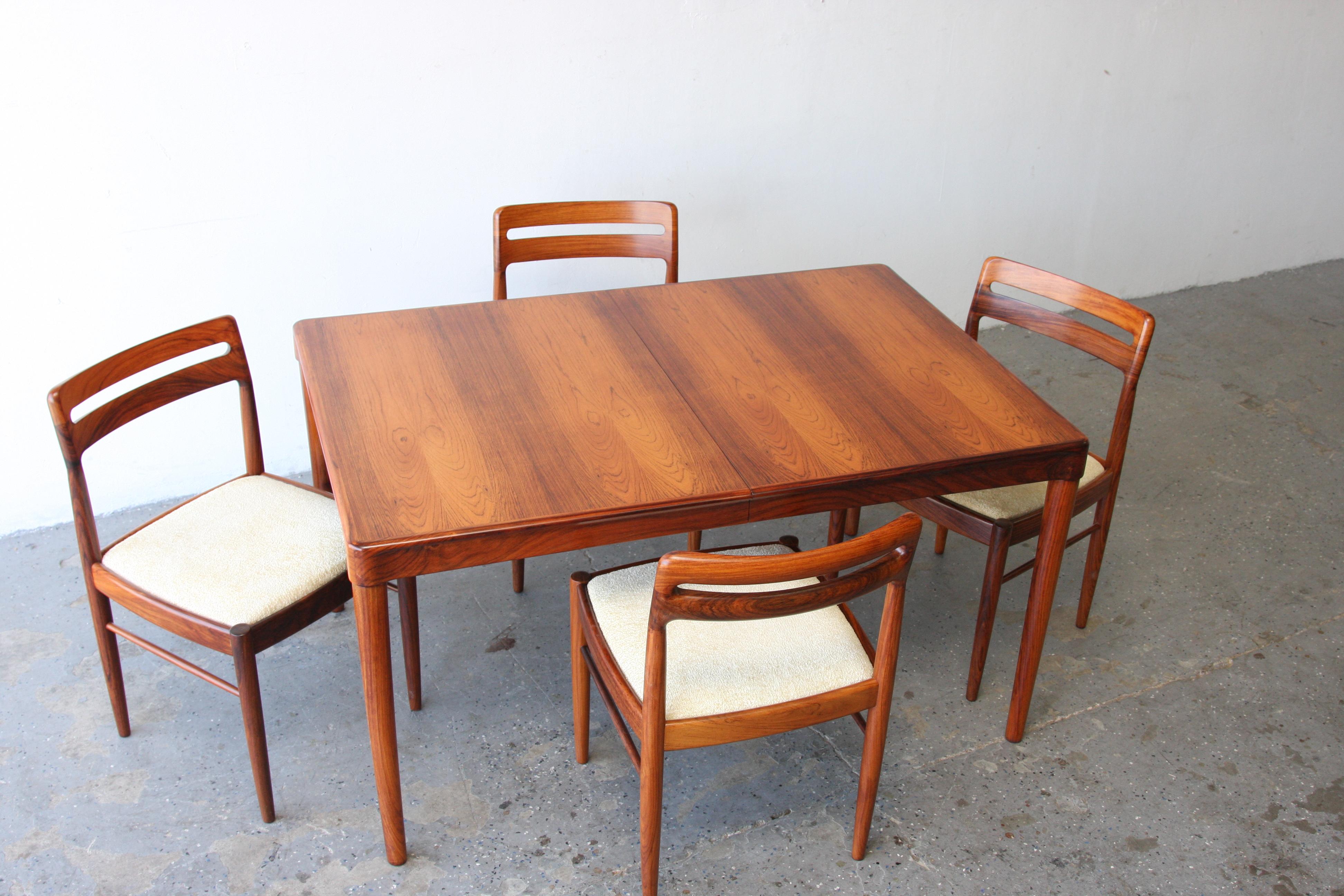 Set of 4 +1 (5) Danish Modern Rosewood Dining Chairs by H.W. Klein for Bramin For Sale 5