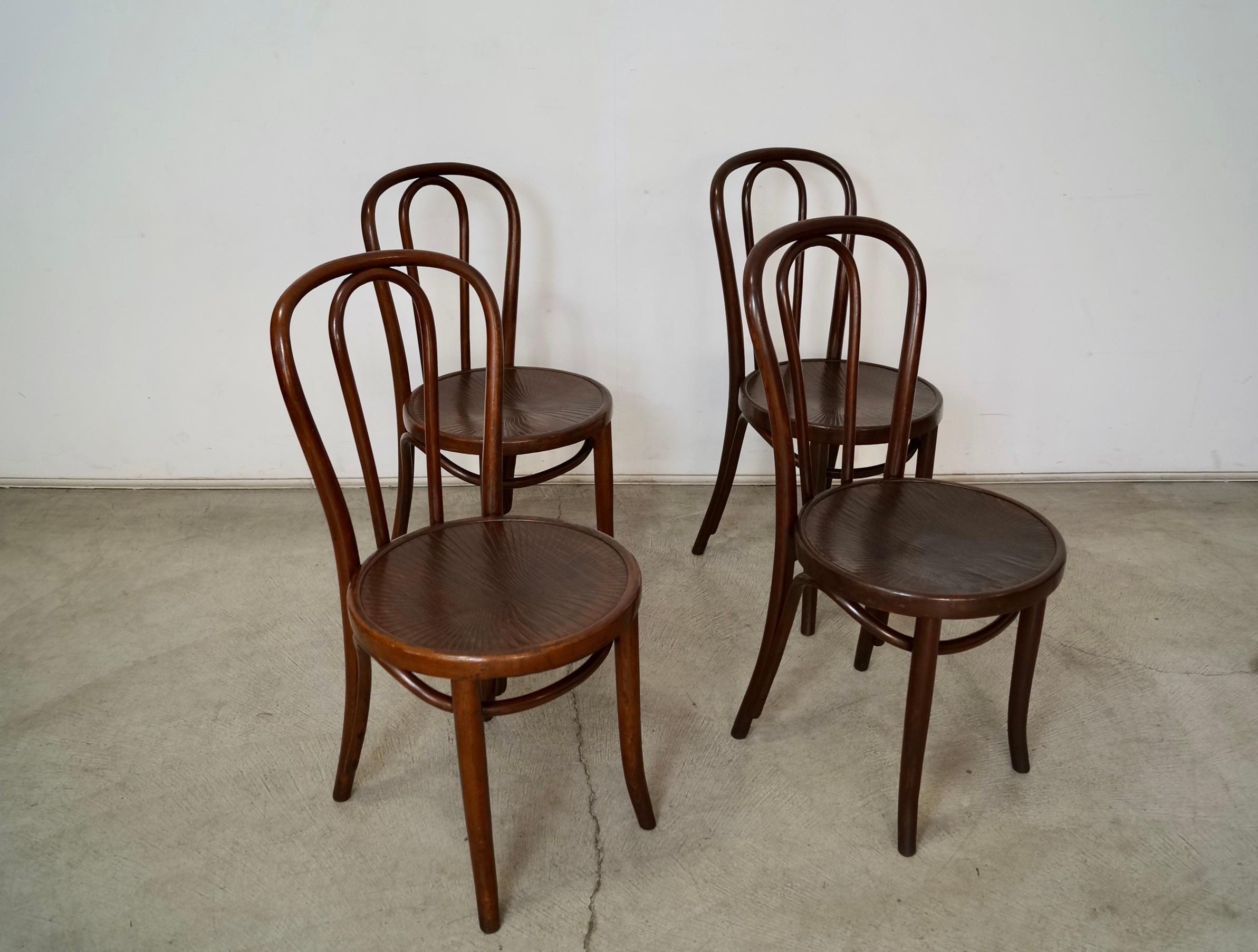 Mid-20th Century Set of 4 1930's Antique Bentwood Thonet Dining Chairs