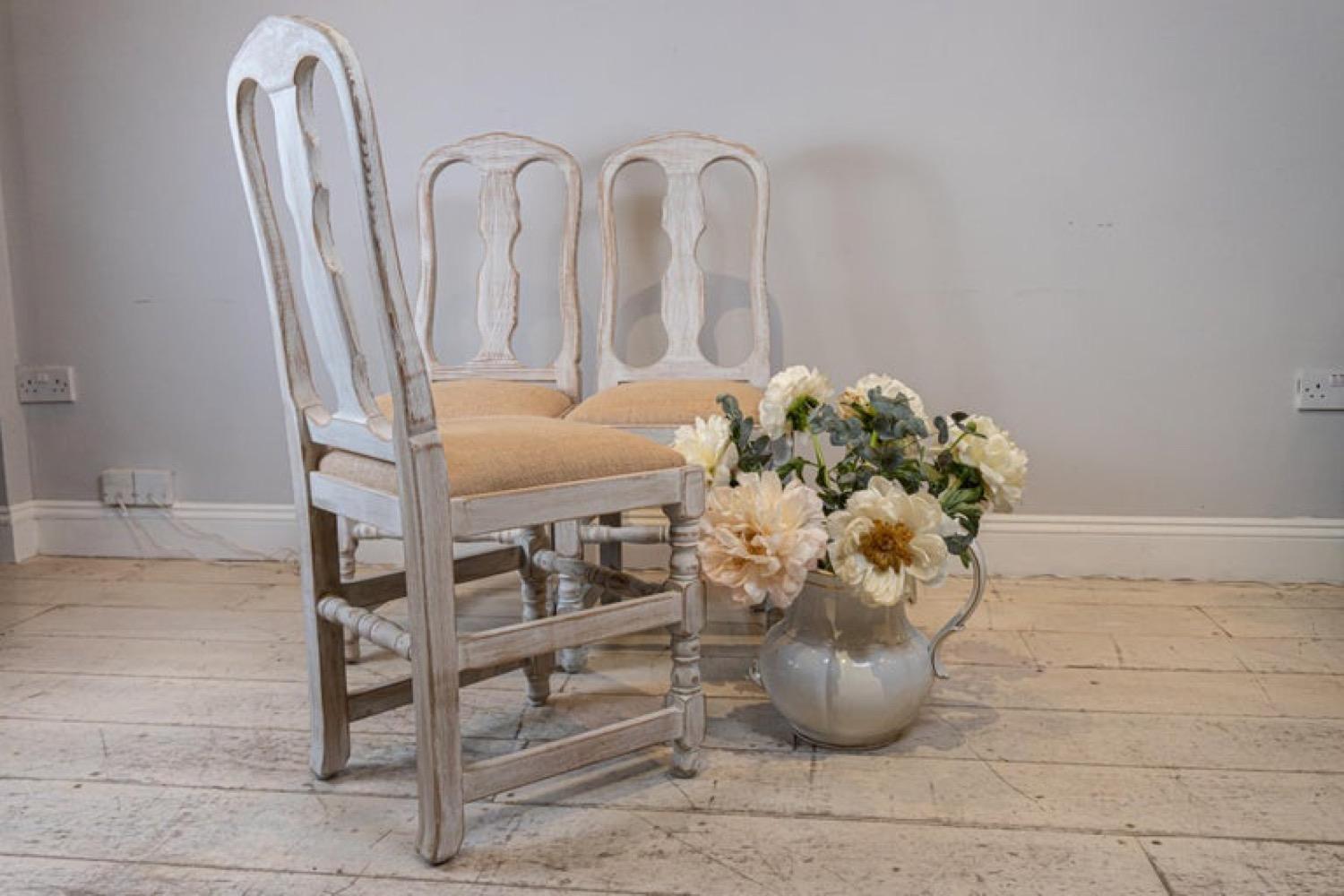 Painted Set of 4 1940s Swedish Country Style High Backed White-Washed Folk Chairs