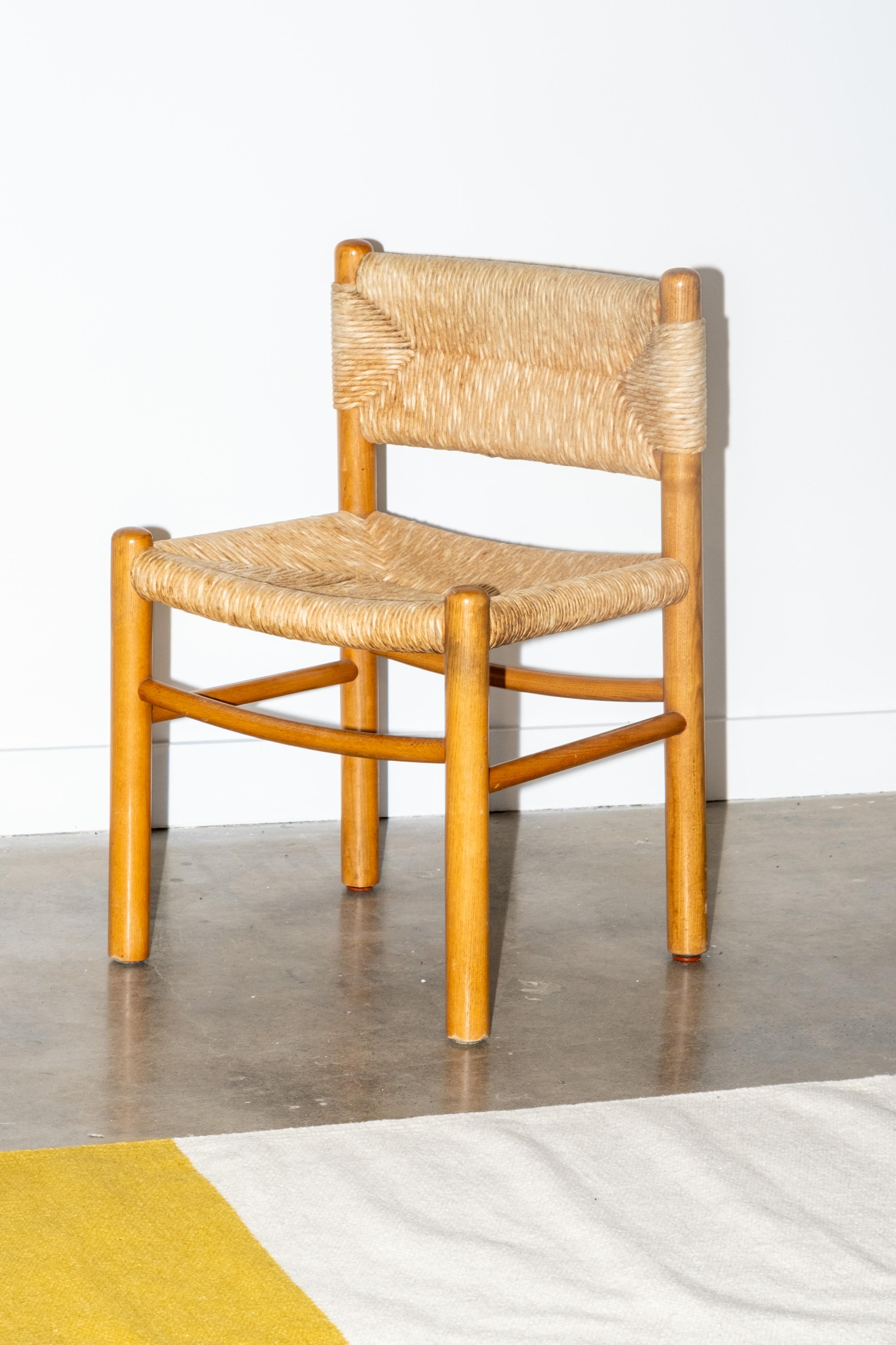 Ensemble de 4 chaises de salle à manger en Dordogne des années 1950 par Charlotte Perriand pour Robert The... Bon état - En vente à Toronto, CA