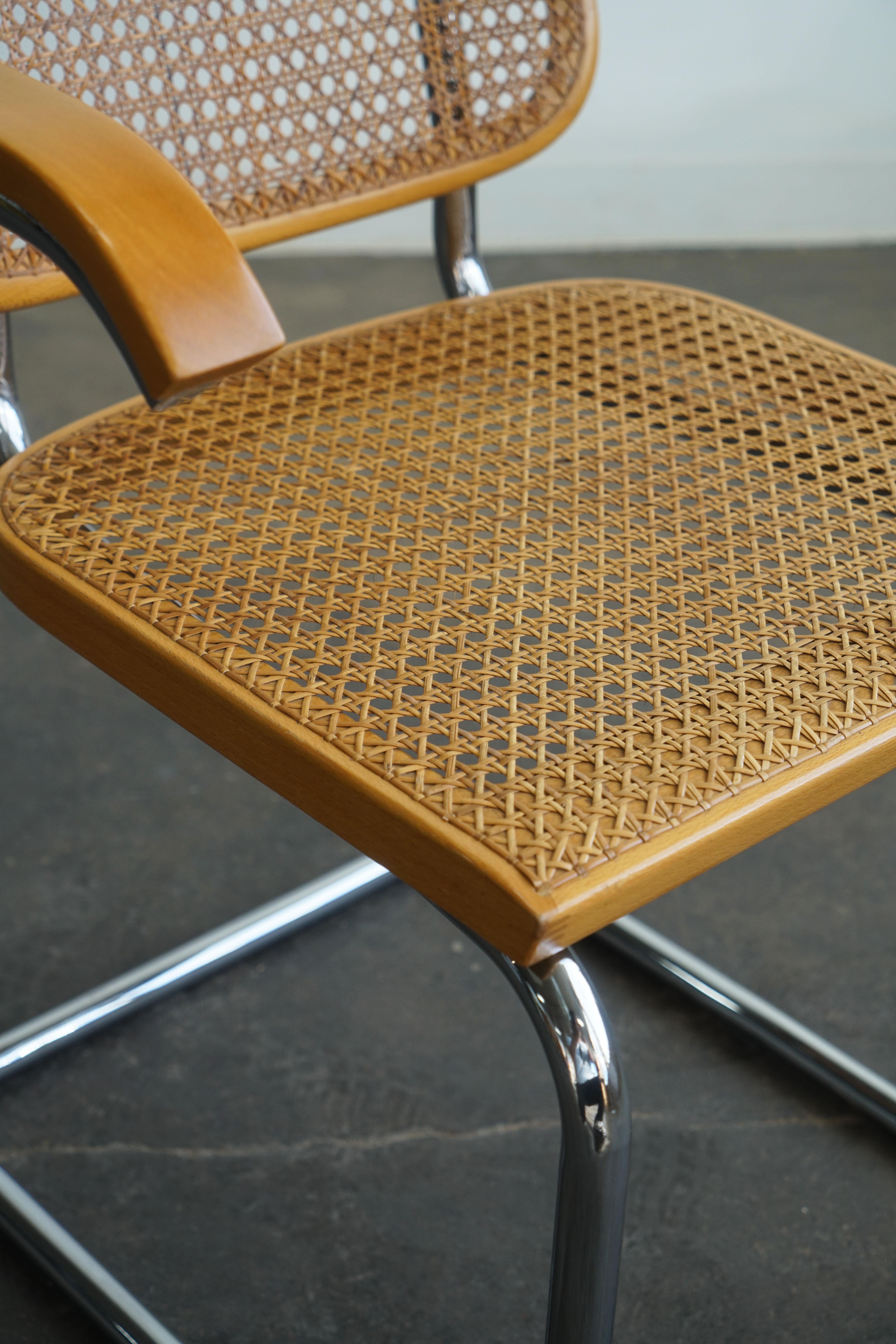 Ensemble de 4 chaises Cesca Marcel Breuer des années 1960 avec bras, étiquettes Stendig en vente 2