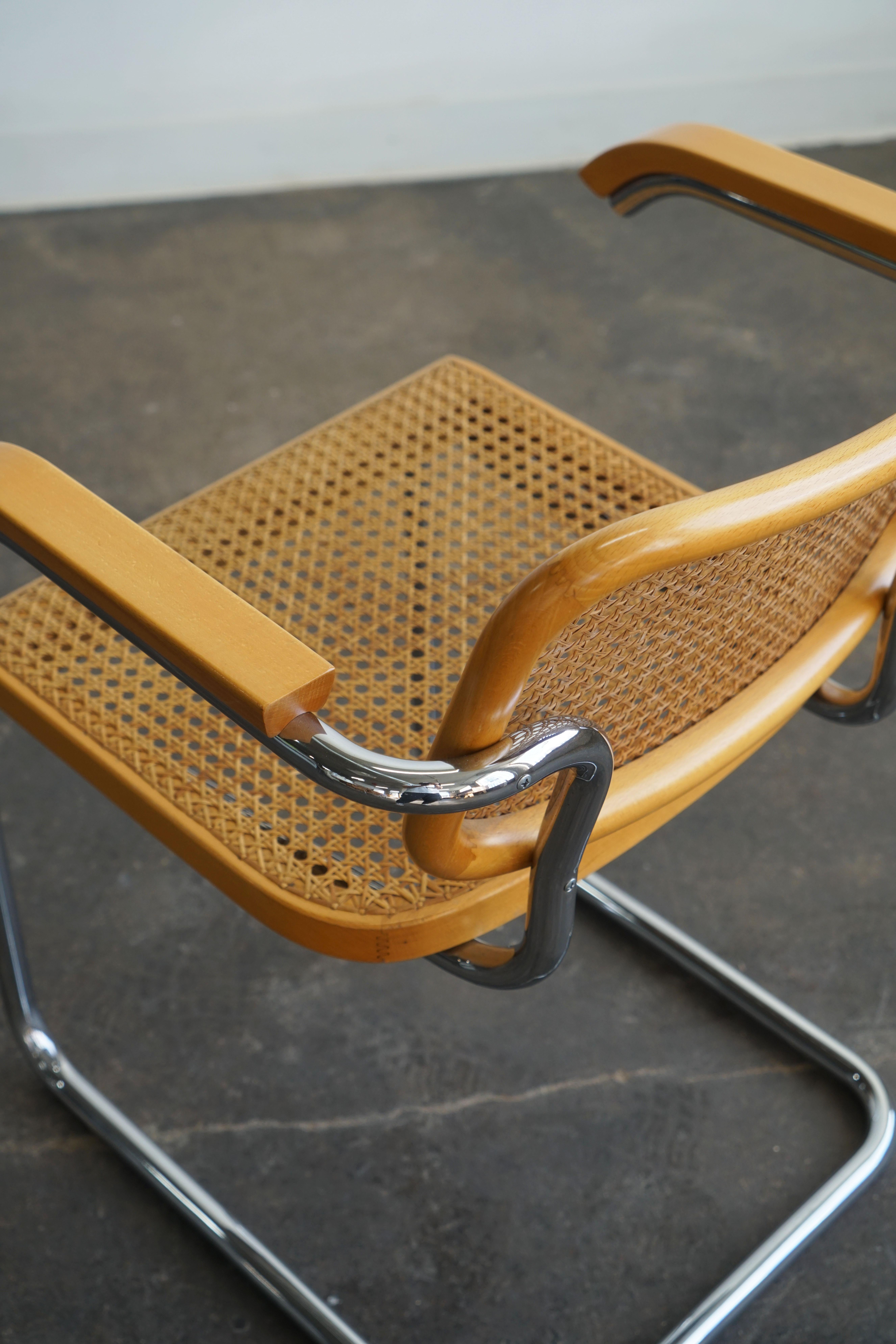 Ensemble de 4 chaises Cesca Marcel Breuer des années 1960 avec bras, étiquettes Stendig en vente 6