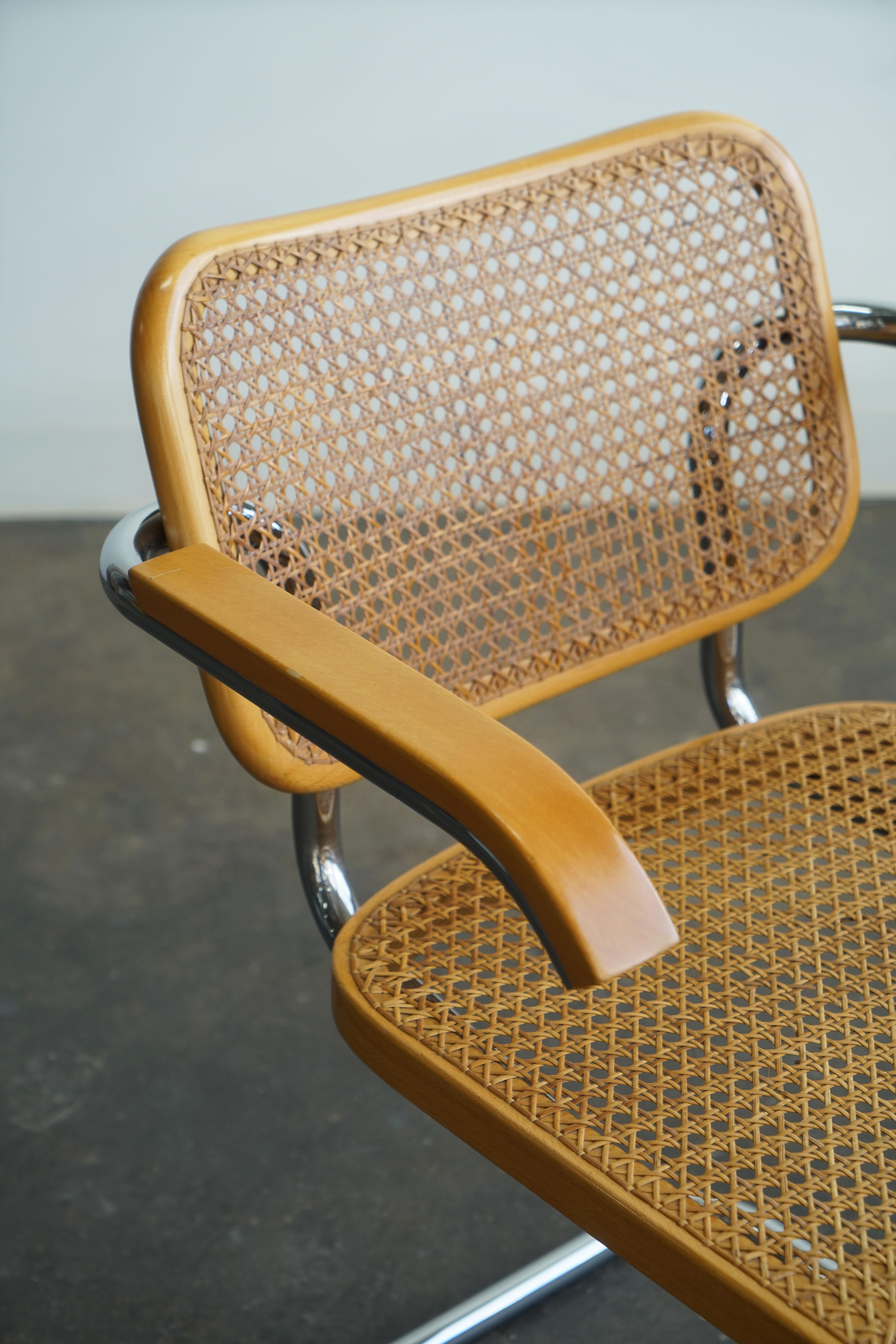 Ensemble de 4 chaises Cesca Marcel Breuer des années 1960 avec bras, étiquettes Stendig en vente 1