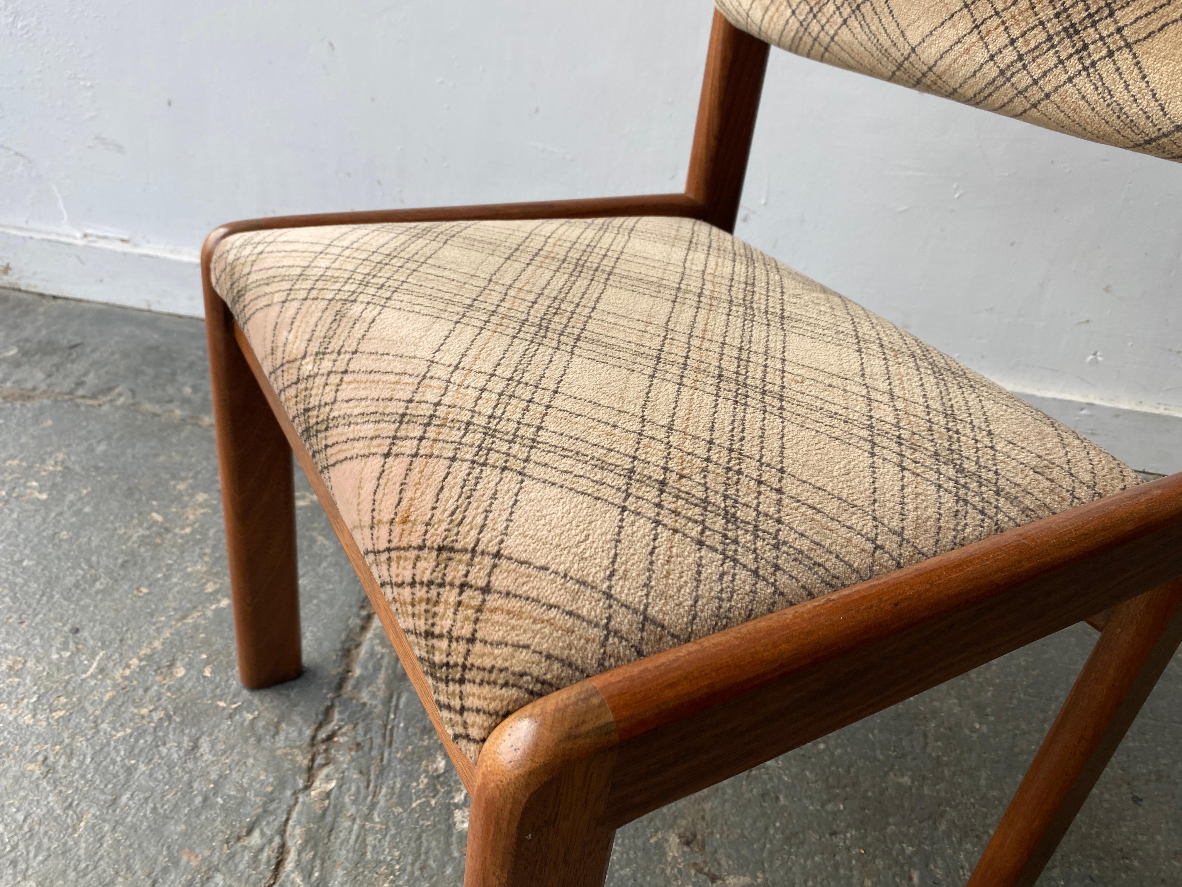 Set of 4 1960’s Mid-Century Dining Chairs by G Plan For Sale 3