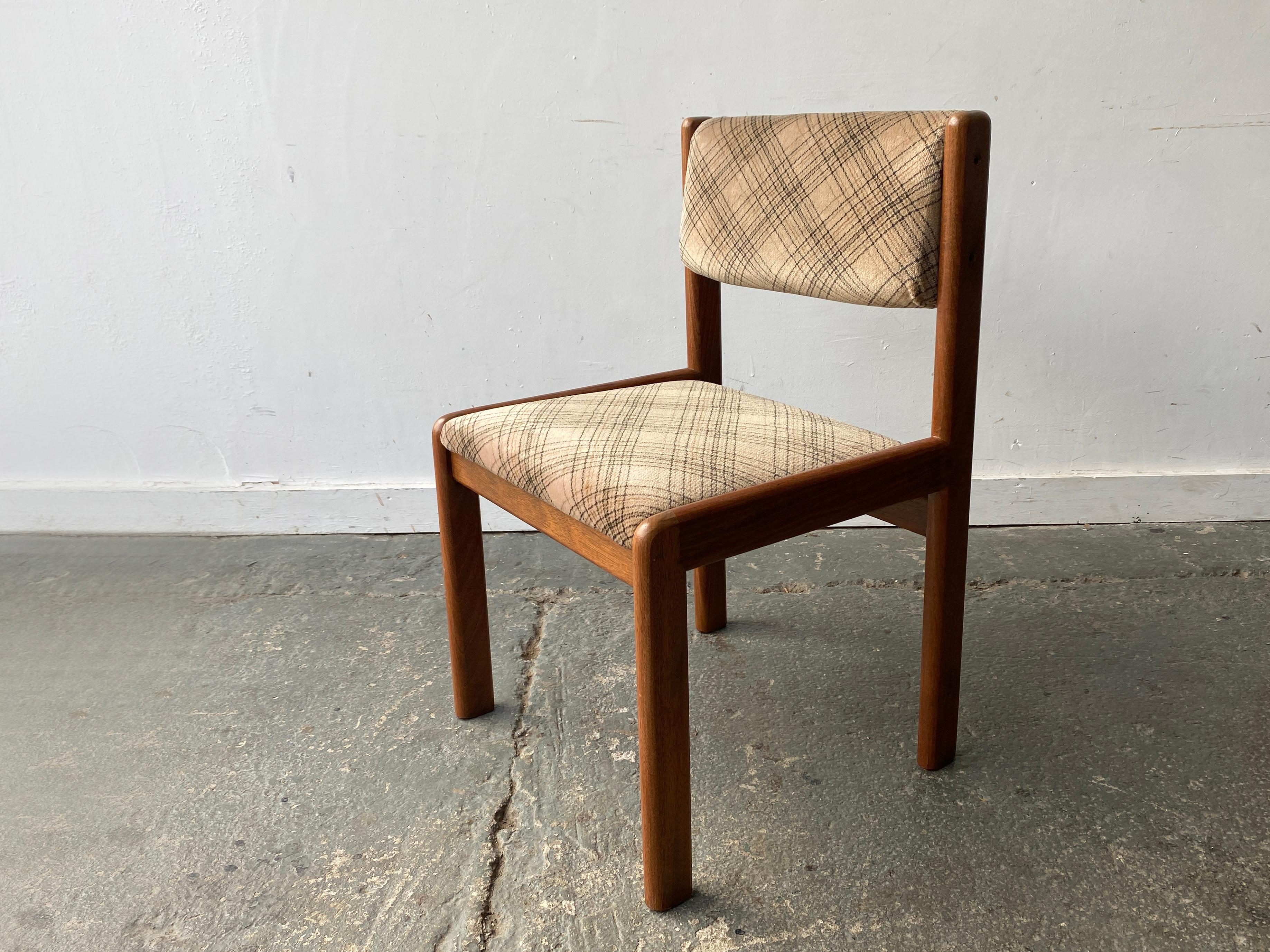 Set of 4 1960’s Mid-Century Dining Chairs by G Plan For Sale 2