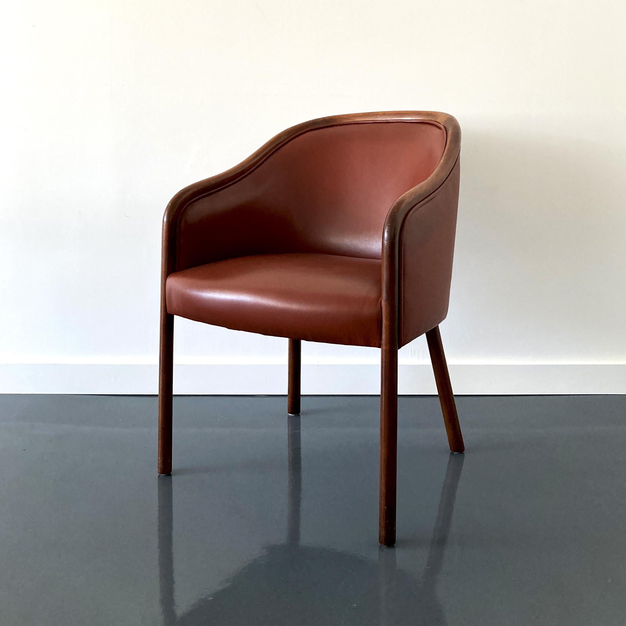 Ward Bennett Brickel Associates Ash & Burgundy Leather Chairs, Set of Four In Good Condition For Sale In New York, NY