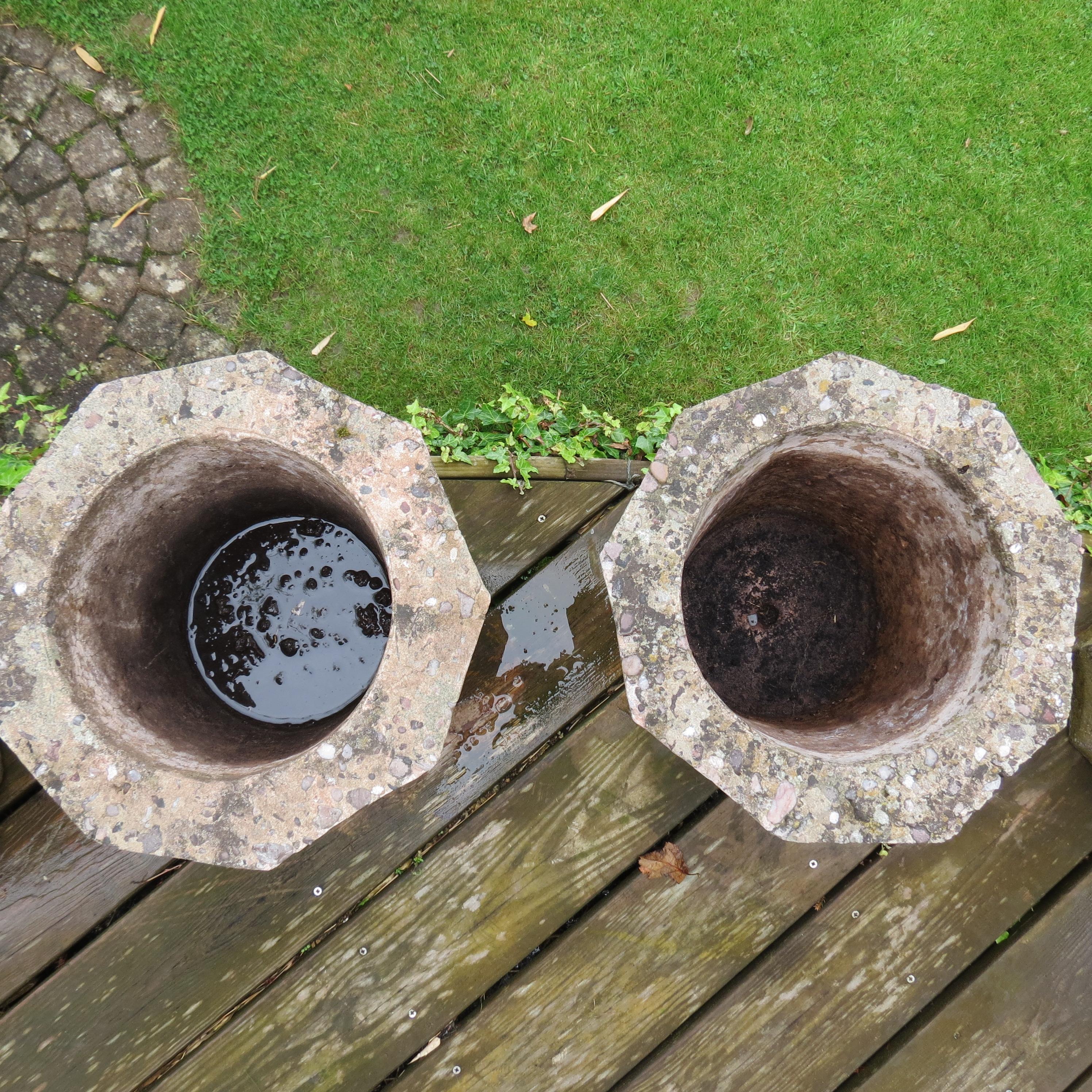 Juego de 4 jardineras de hormigón de los años 70 Forma octogonal en venta 3