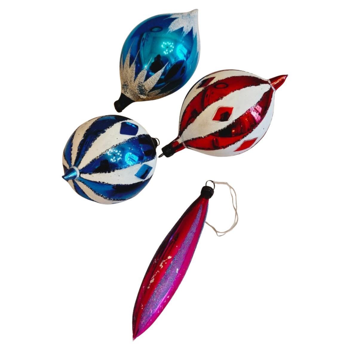 Set of 4 1970s Italian Vintage Christmas Baubles