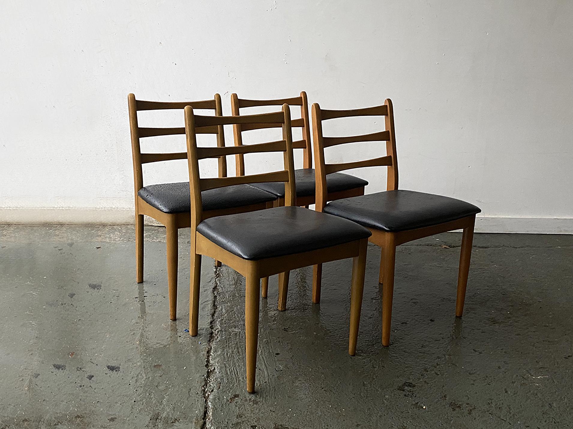 20th Century Set of 4 1970's Mid-Century dining chairs by Schreiber Furniture For Sale
