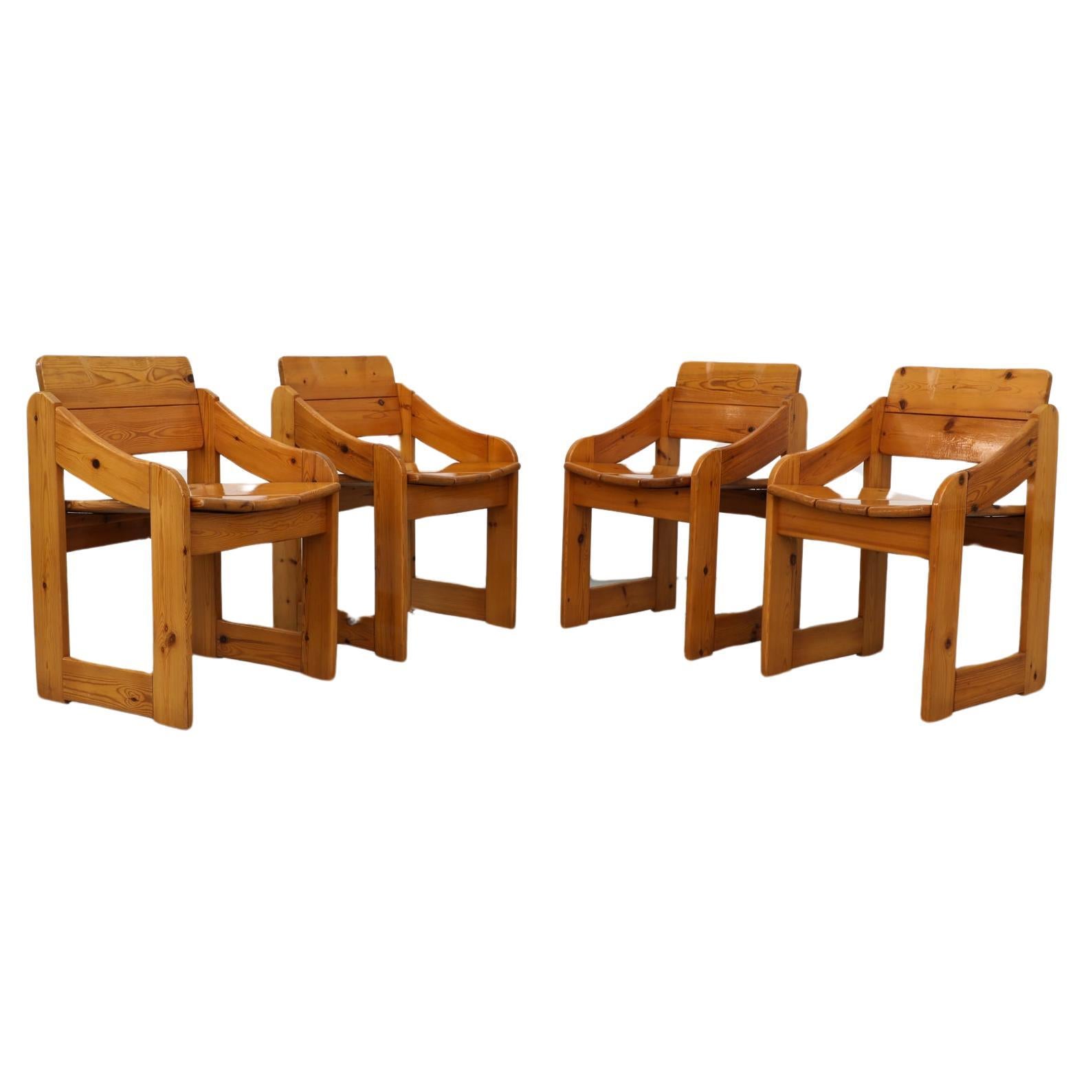 Satz von 4 Esszimmerstühlen aus Kiefernholz mit quadratischem Rahmen, Mod Ate van Apeldoorn-Stil, 1970er Jahre