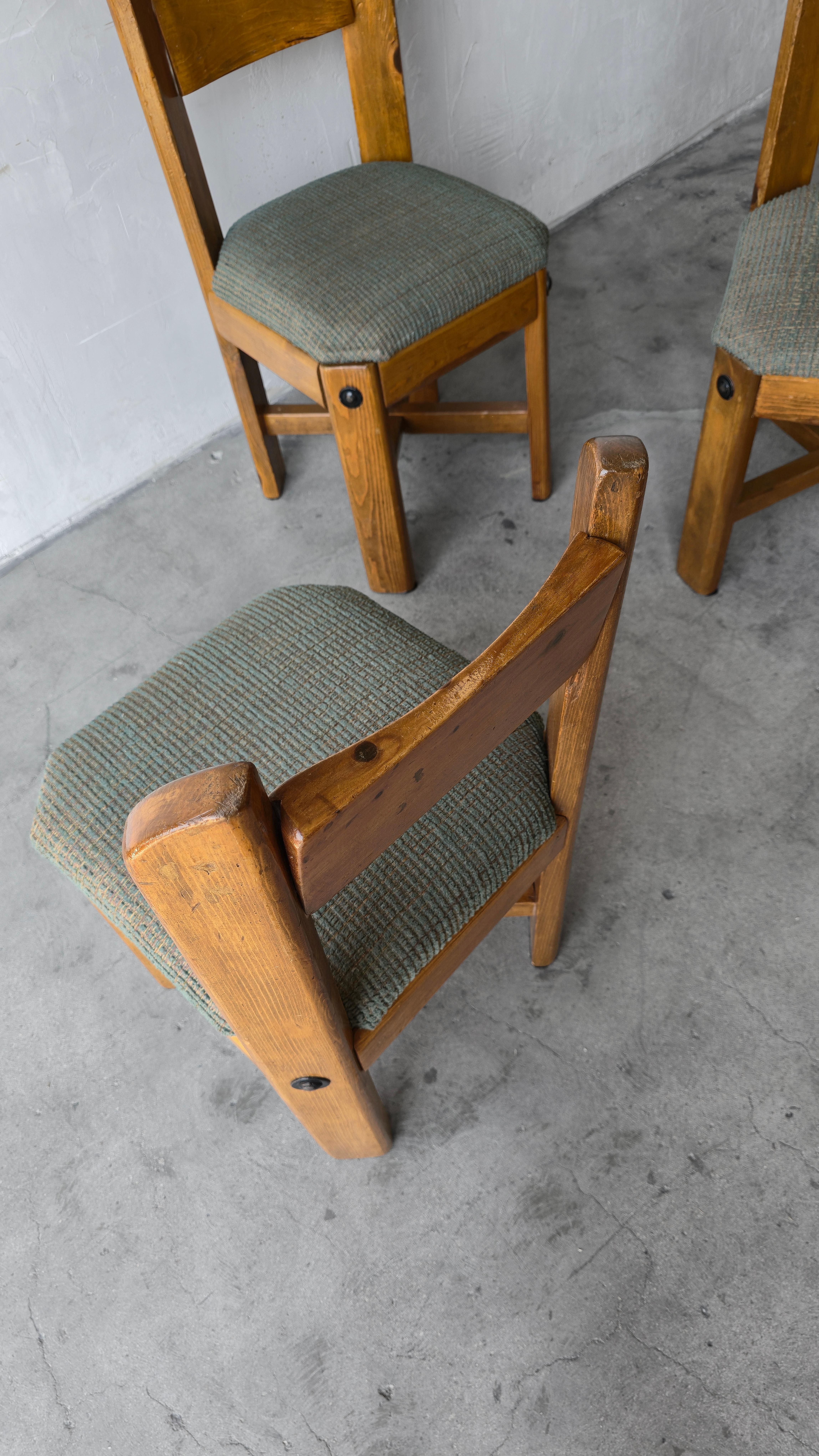 Set of 4 1970s Scandinavian Pine Dining Chairs For Sale 5