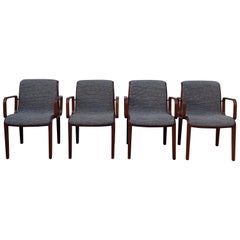 Ensemble de 4 fauteuils Knoll Bill Stephens en noyer des années 1970