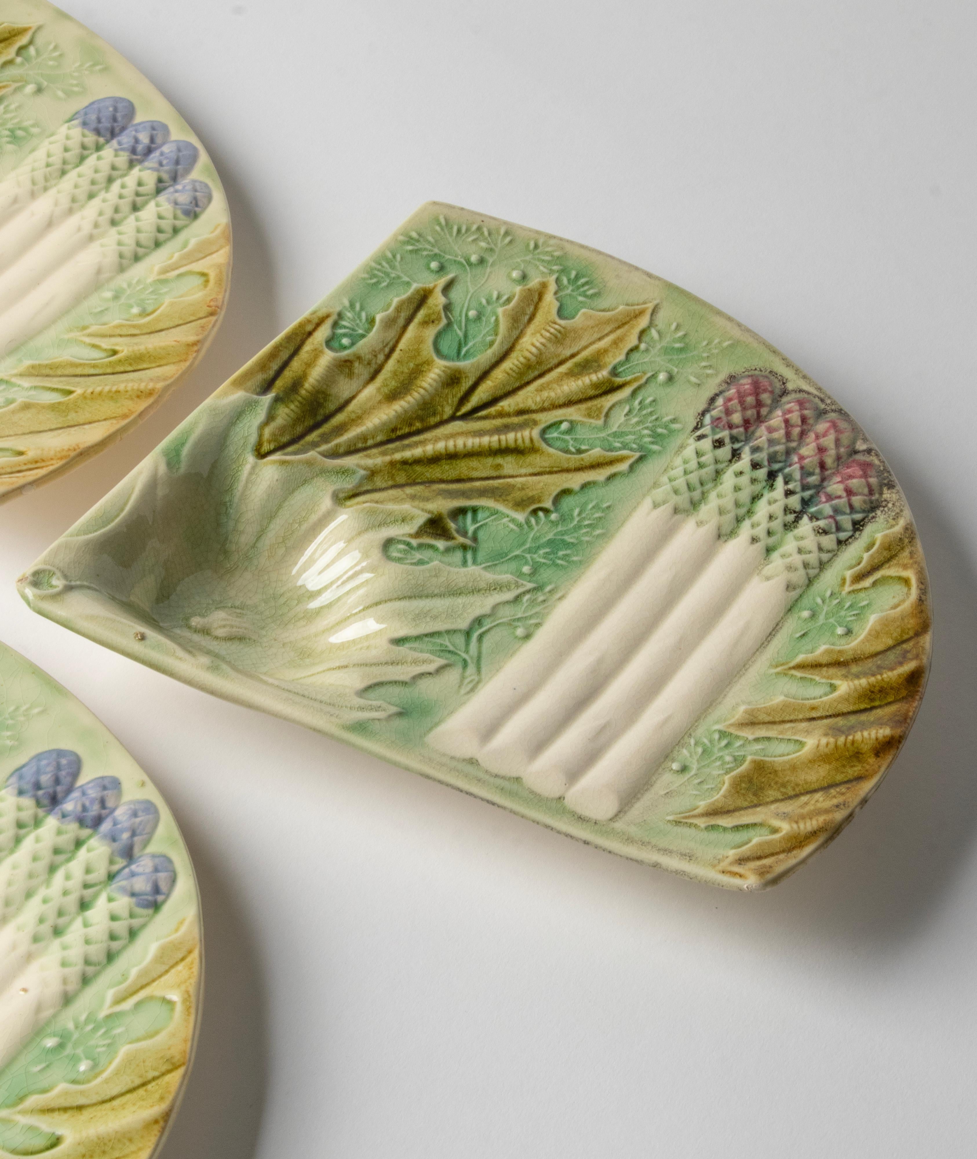 Set of 4 19th Century Majolica Ceramic Asparagus Plates 9