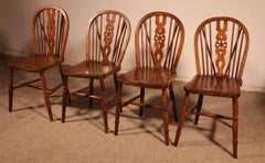 Satz von 4 19. Jahrhundert Windsor Wheelback Stühle