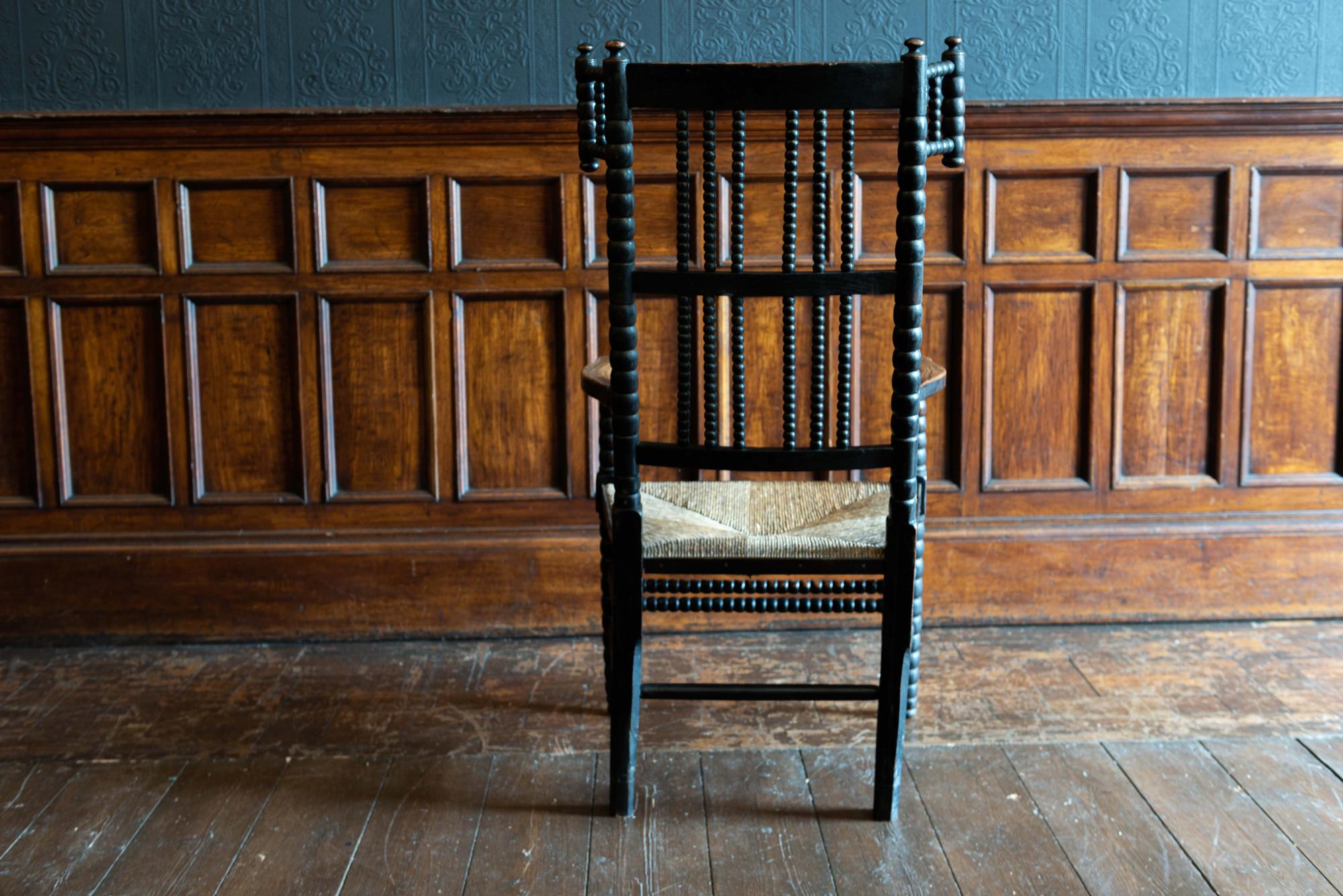 Set of 4 19th Century English Oak Ebonized Bobbin Chairs 4