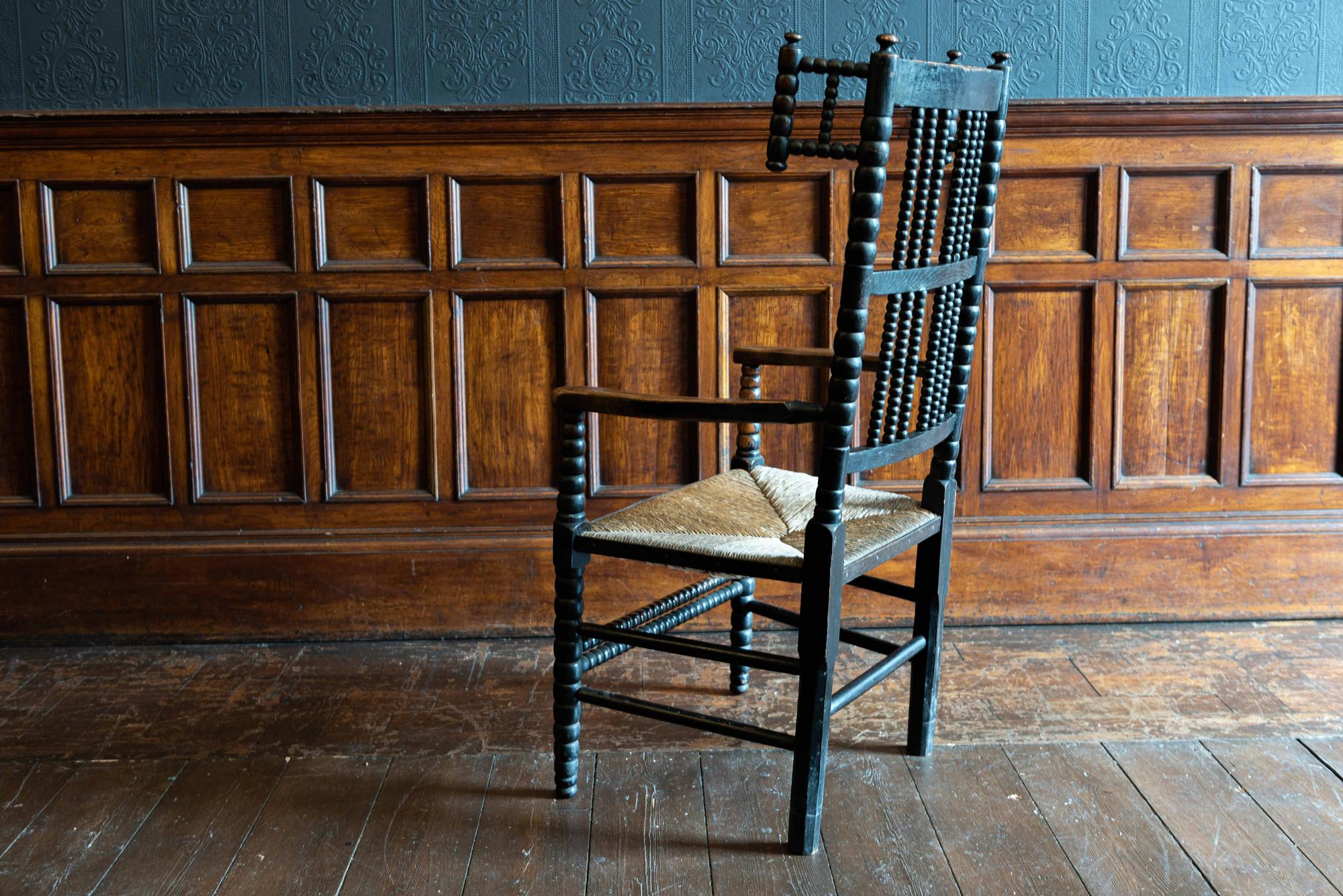 Set of 4 19th Century English Oak Ebonized Bobbin Chairs 5