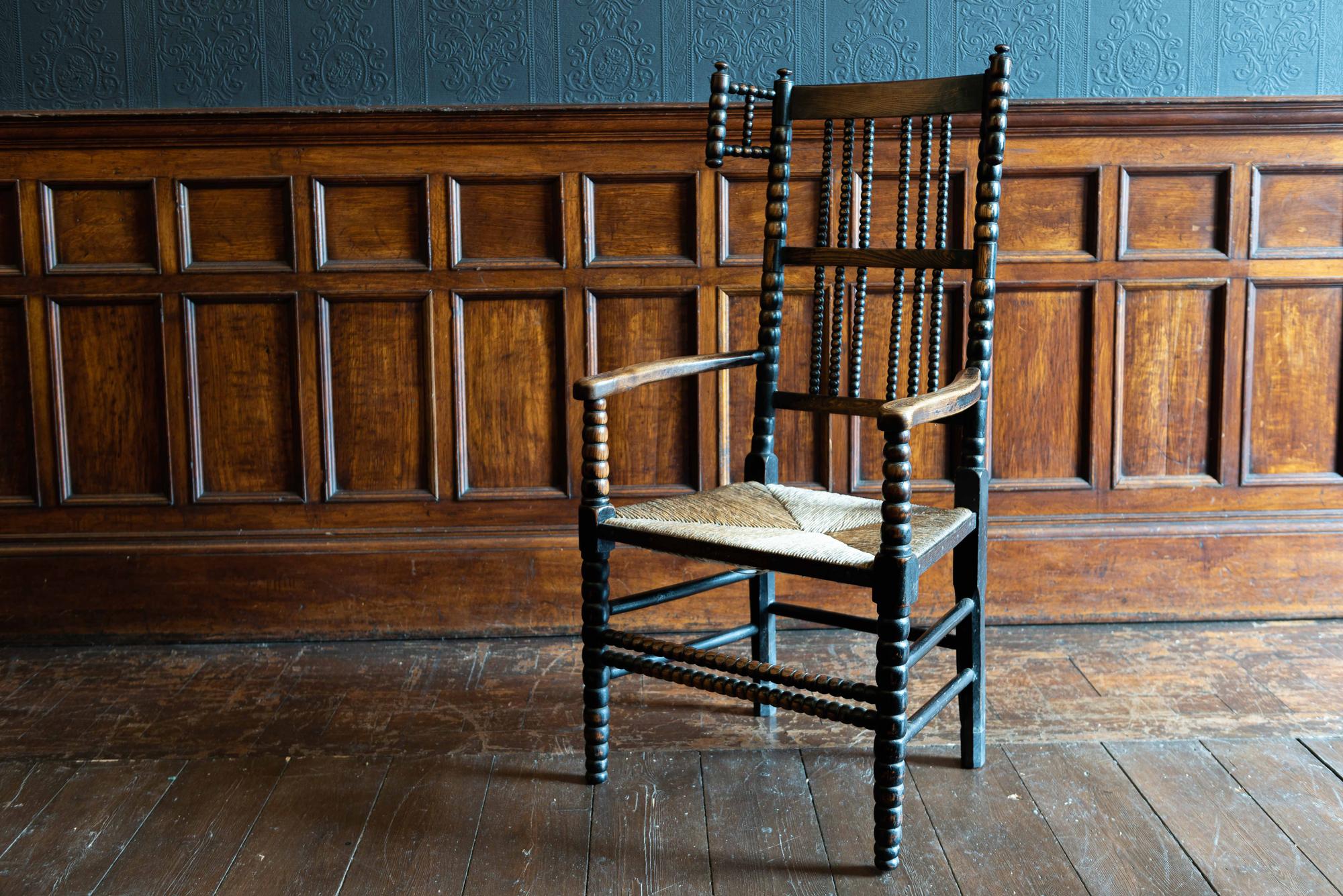 Set of 4 19th Century English Oak Ebonized Bobbin Chairs 6
