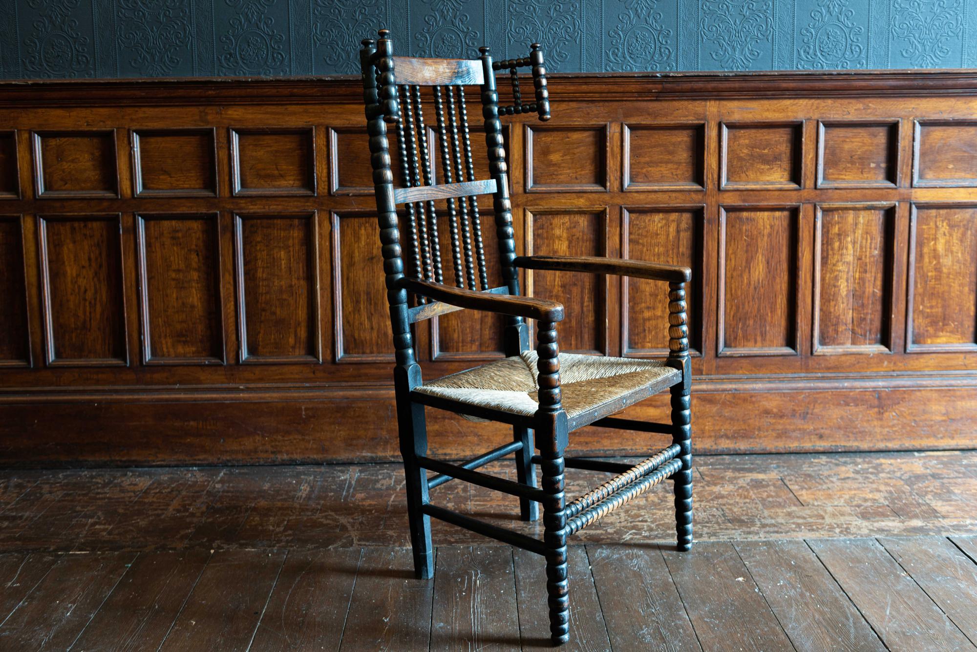 Set of 4 19th Century English Oak Ebonized Bobbin Chairs 2