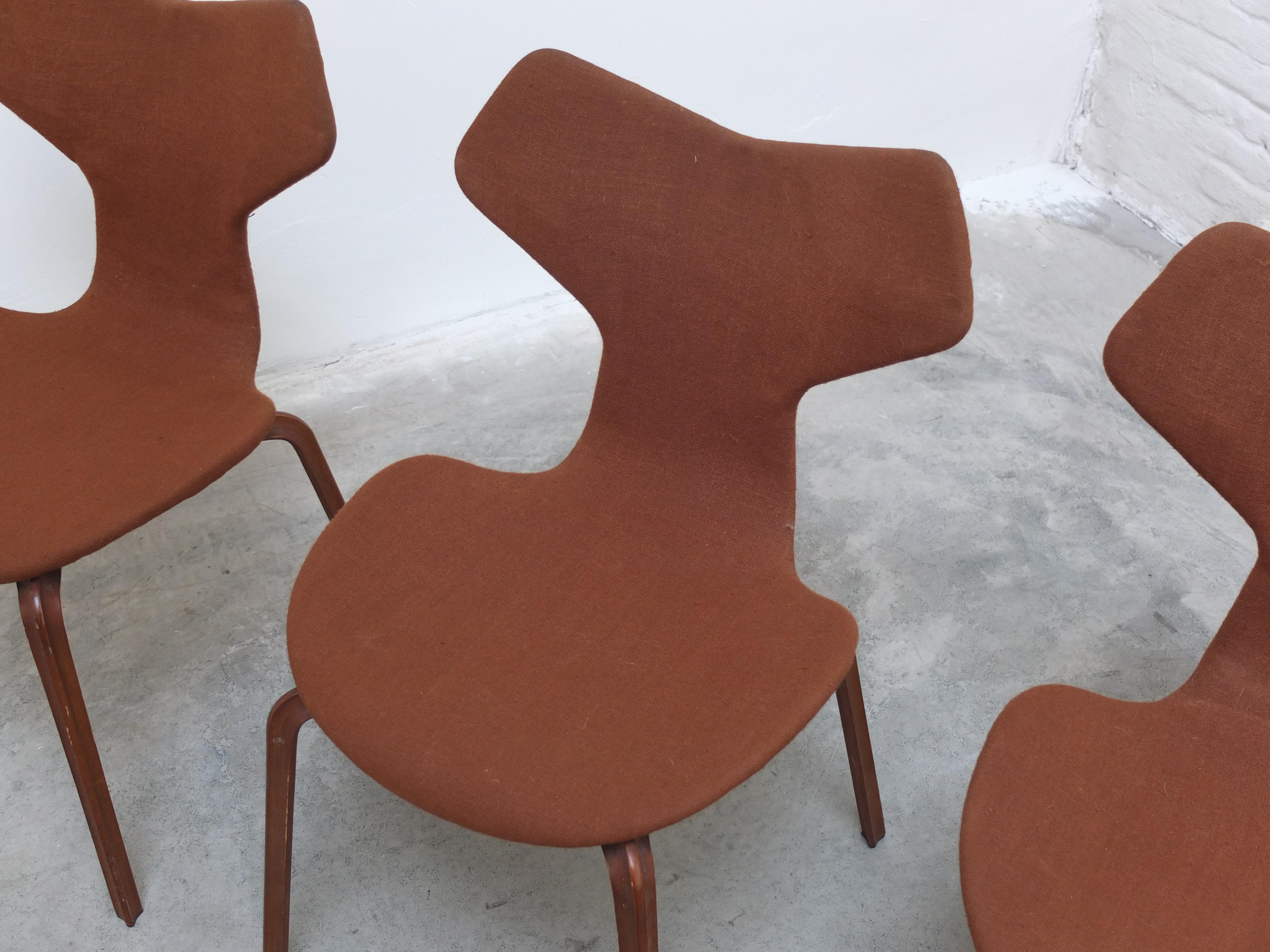 Set of 4 1st Edition 'Grand Prix' Chairs by Arne Jacobsen for Fritz Hansen, 1957 In Good Condition For Sale In Antwerpen, VAN