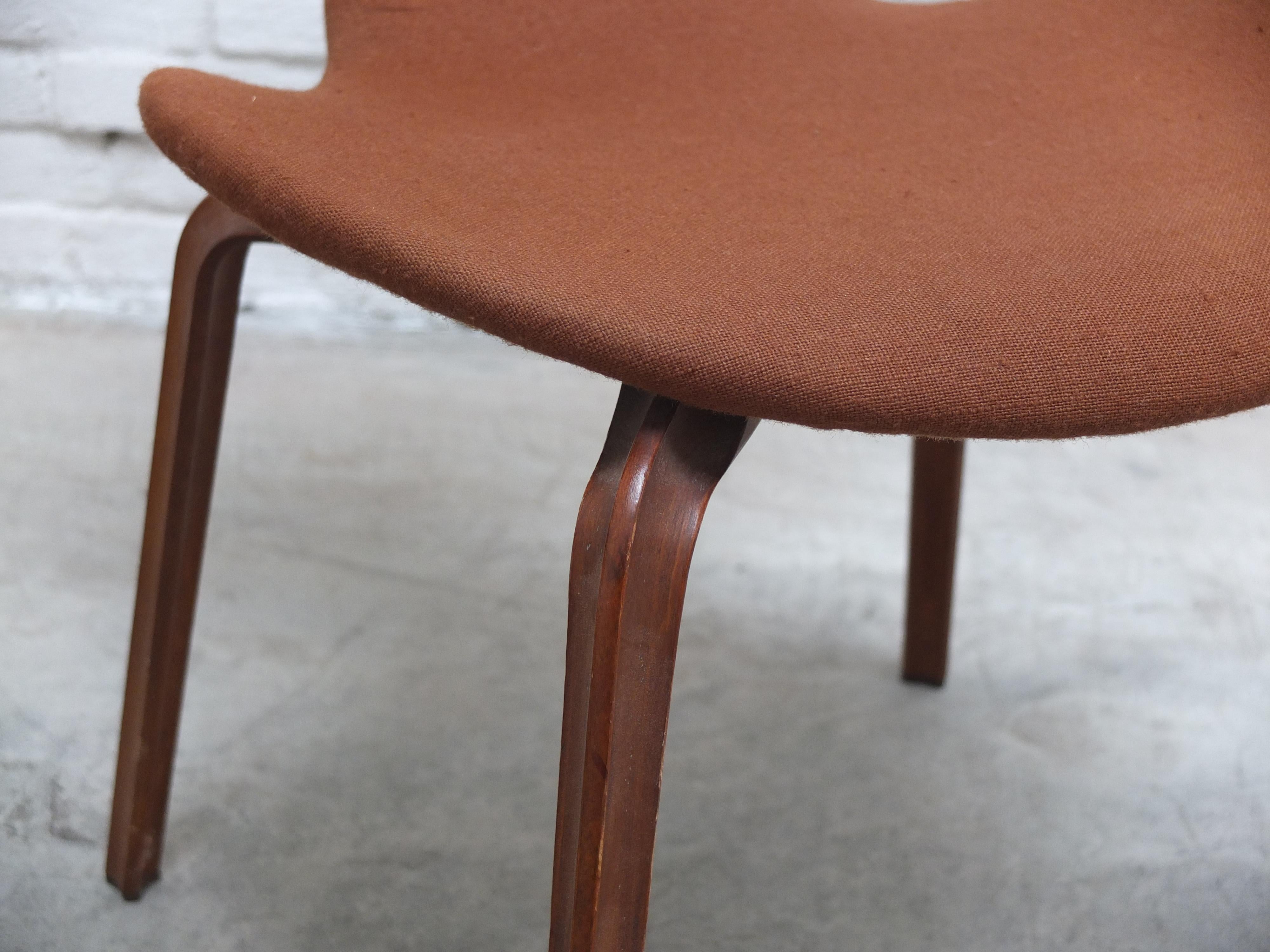 Set of 4 1st Edition 'Grand Prix' Chairs by Arne Jacobsen for Fritz Hansen, 1957 For Sale 1