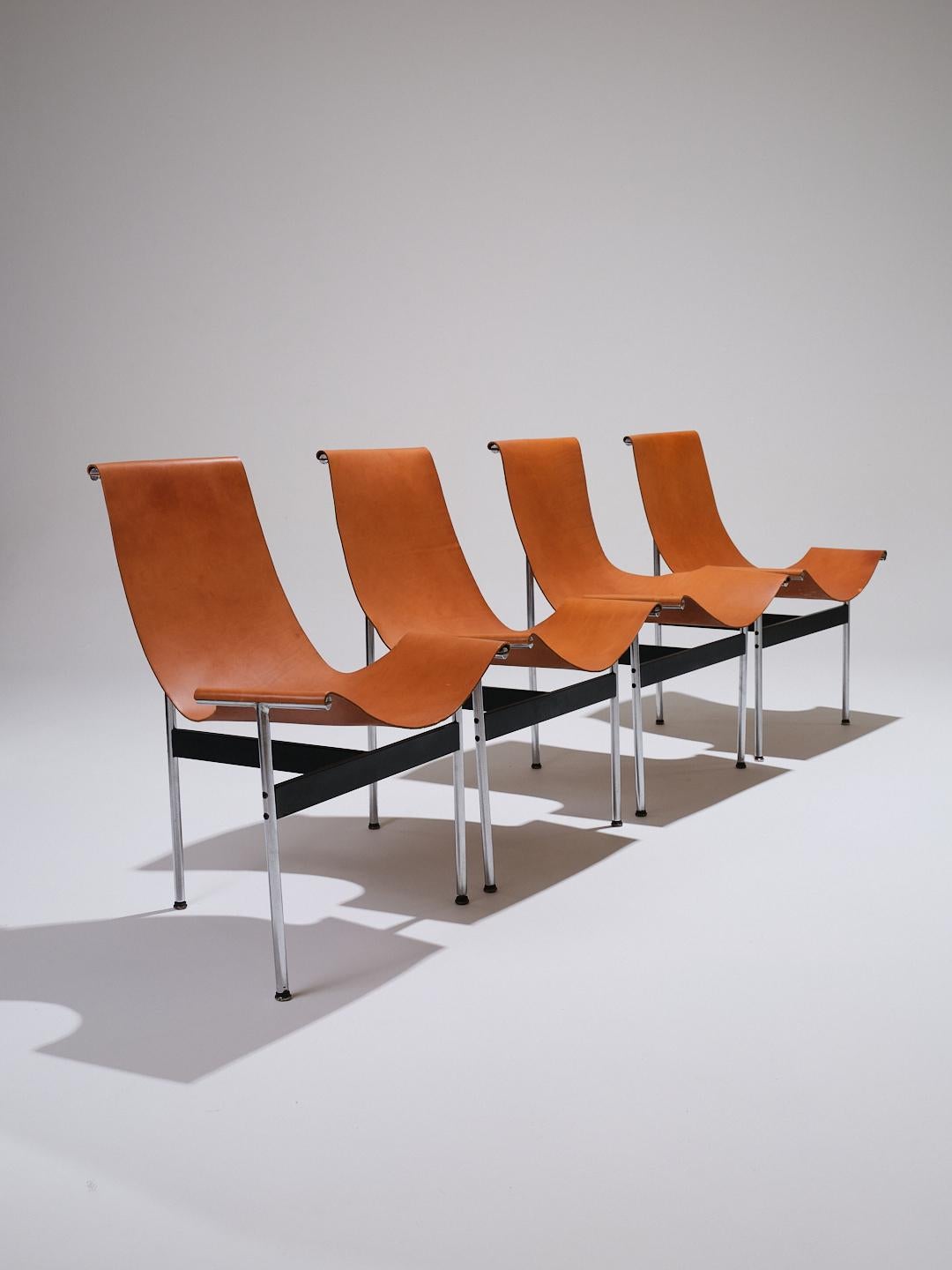Set di 4 sedie iconiche a 