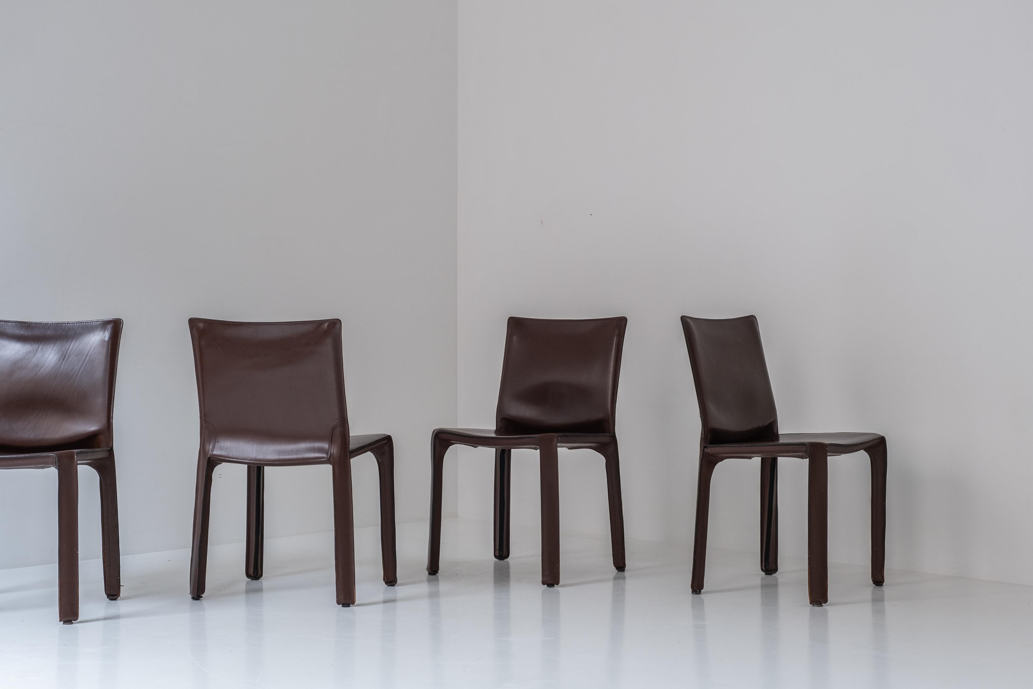 Italian Set of 4 “413” Cab Chairs by Mario Bellini for Cassina, Italy, 1977 For Sale
