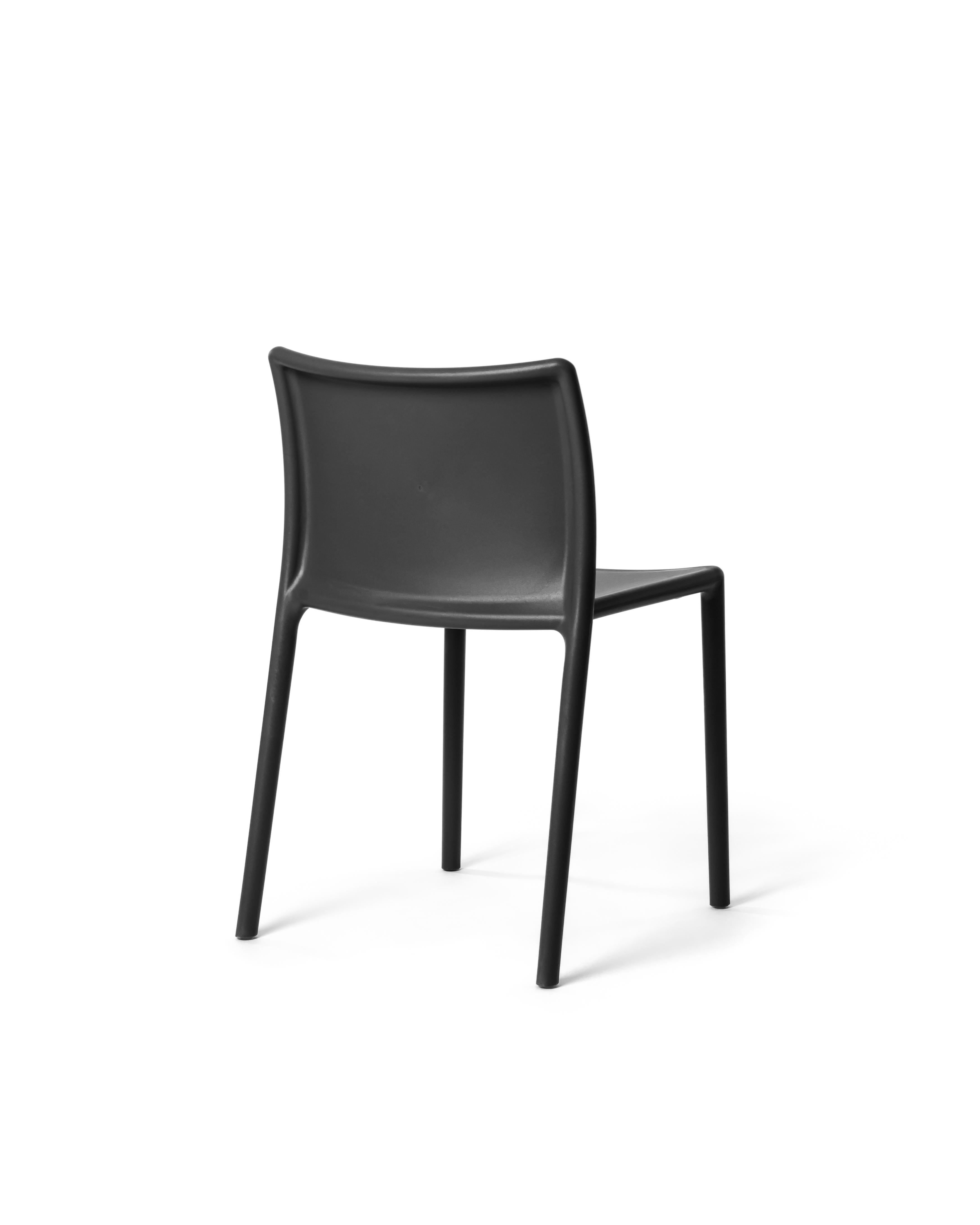 Ensemble de 4 fauteuils Air noirs de Jasper Morrison  pour Magis Neuf - En vente à Brooklyn, NY