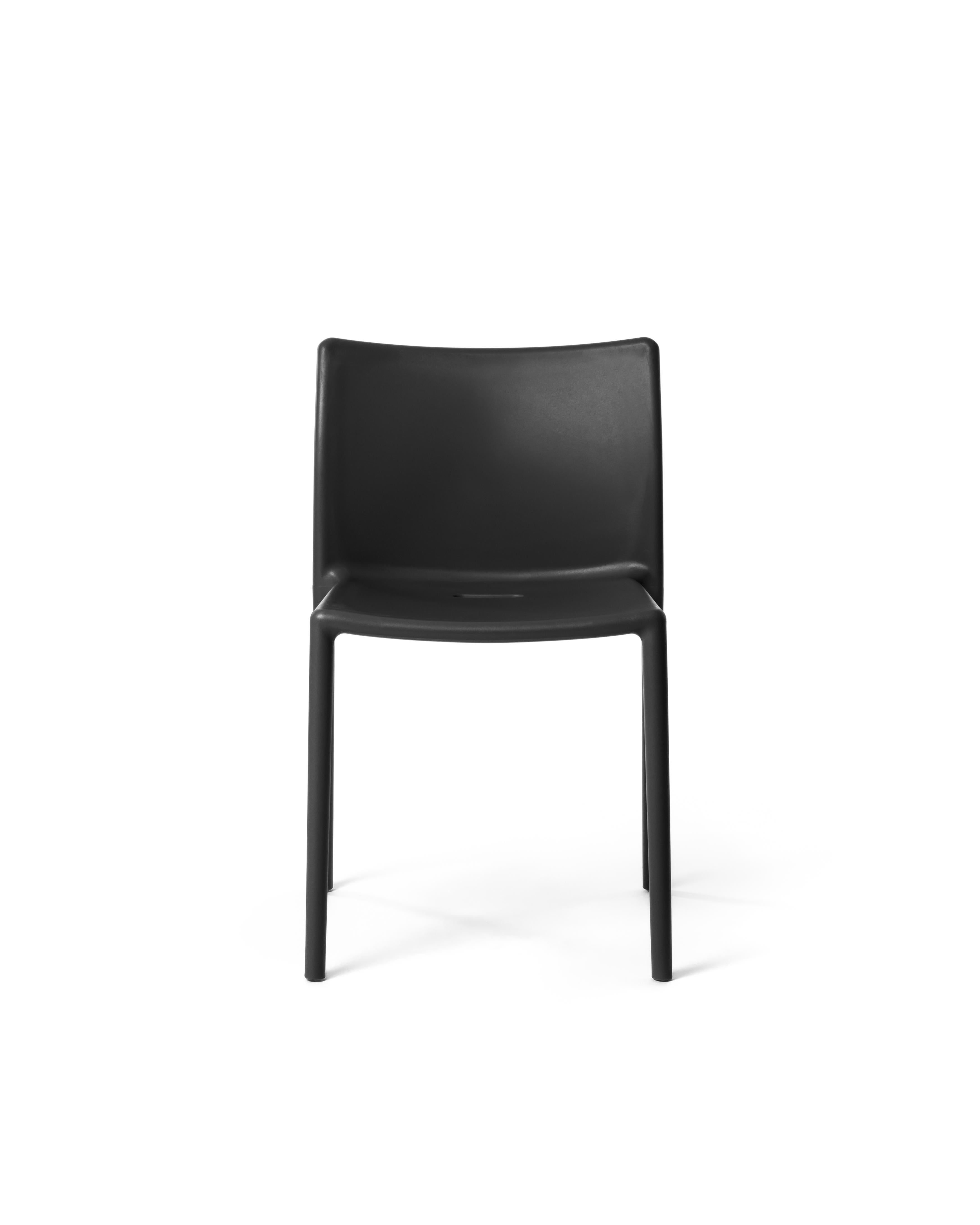 XXIe siècle et contemporain Ensemble de 4 fauteuils Air noirs de Jasper Morrison  pour Magis en vente