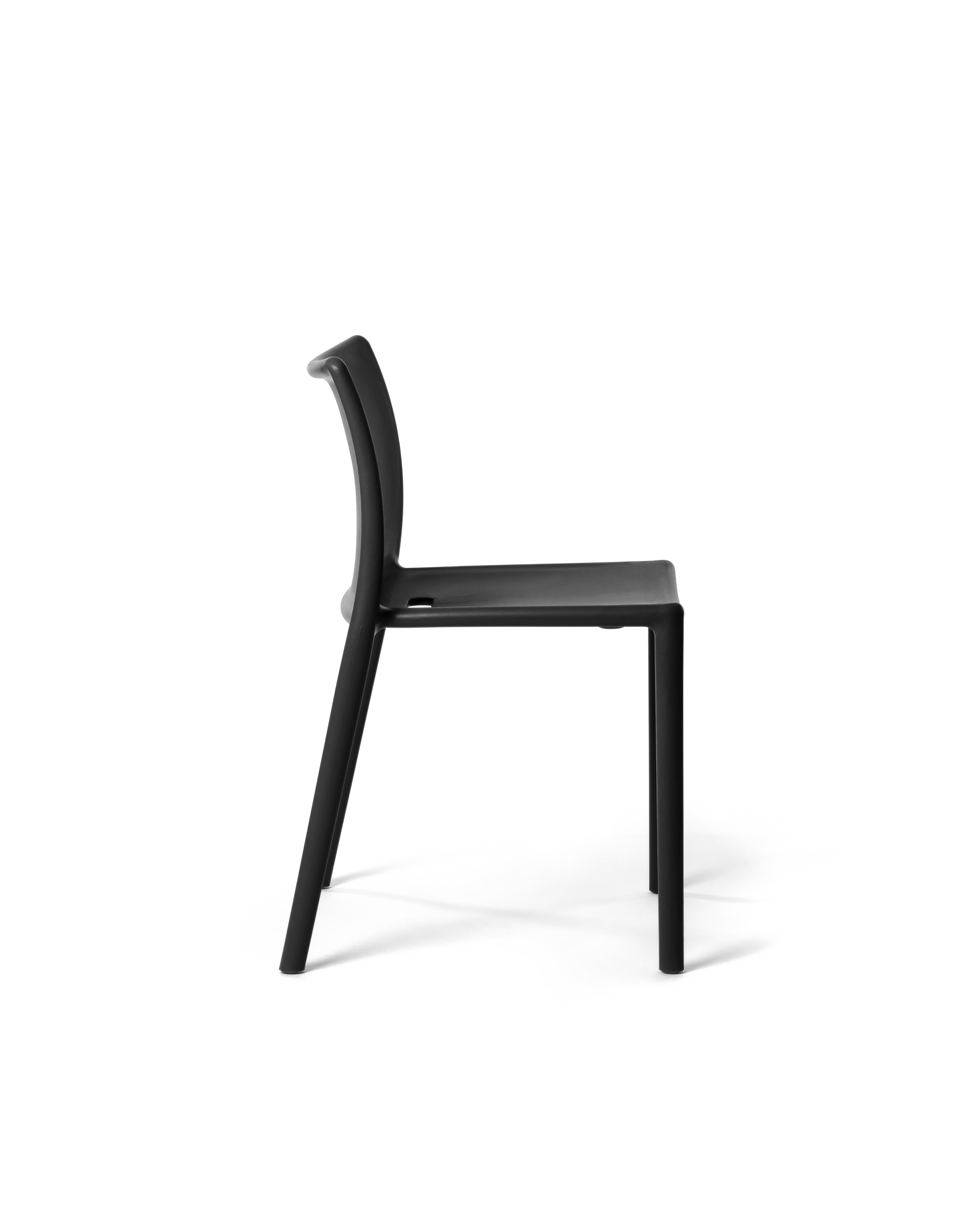 Italian Set of 4 Air chair in Black by Jasper Morrison  for MAGIS For Sale