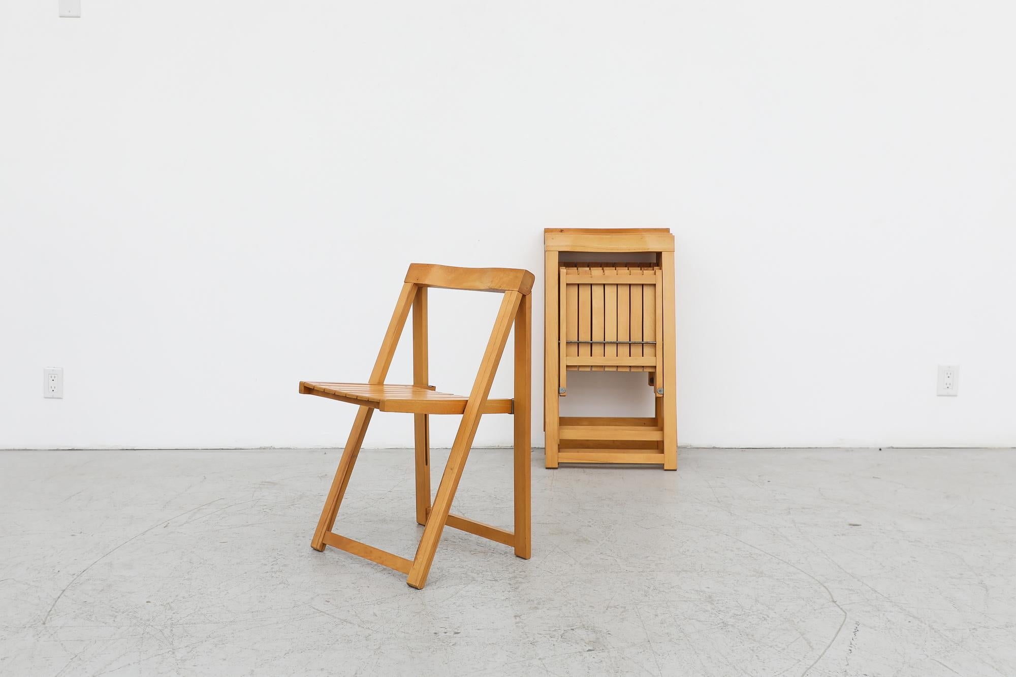 Mid-20th Century Set of 4 Aldo Jacober Blonde Slatted Wood Folding Chairs for Alberto Bazzini For Sale