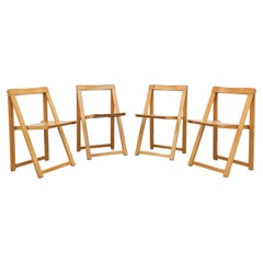 Satz von 4 klappbaren Holzstühlen mit blondem Lattenrost von Aldo Jacober für Alberto Bazzini