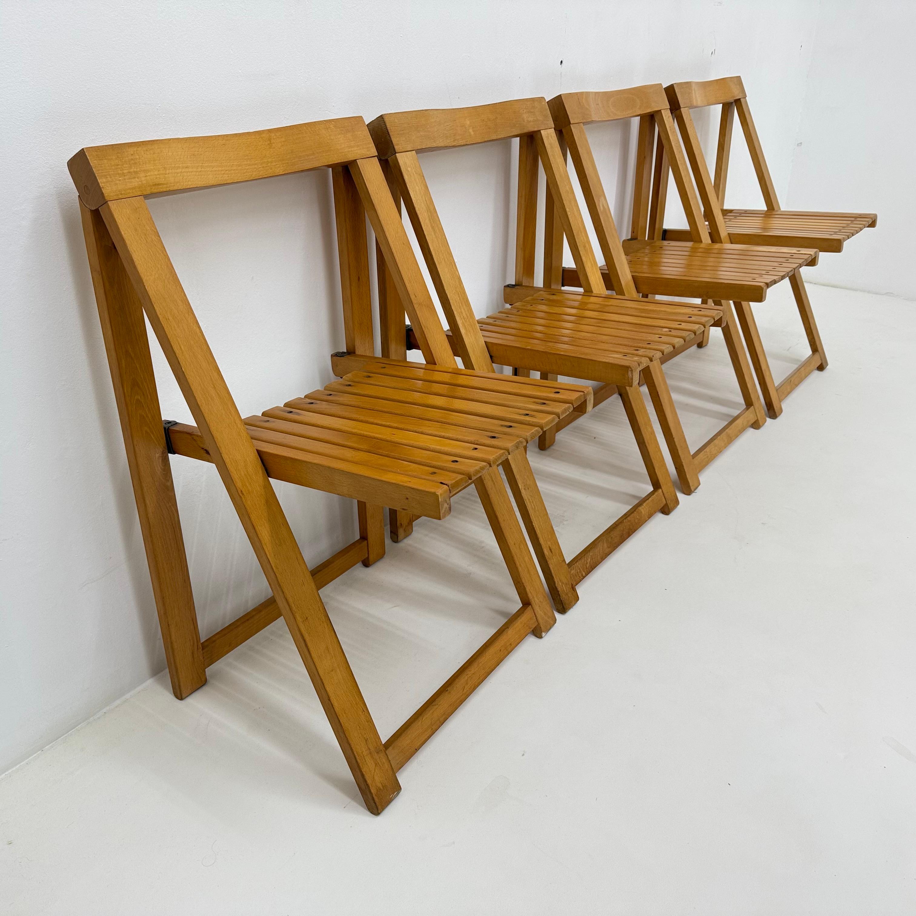 Juego de 4 sillas plegables Aldo Jacober para Alberto Bazzani, años 60 en Bueno estado para la venta en Delft, NL