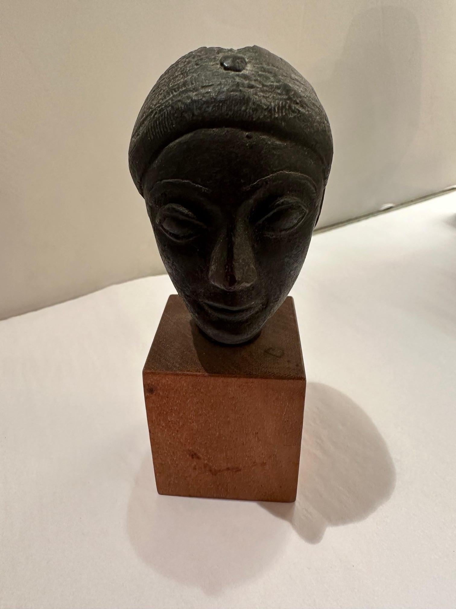Juego de 4 Reproducciones de Bustos del Antiguo Egipto del Museo Alva en venta 4