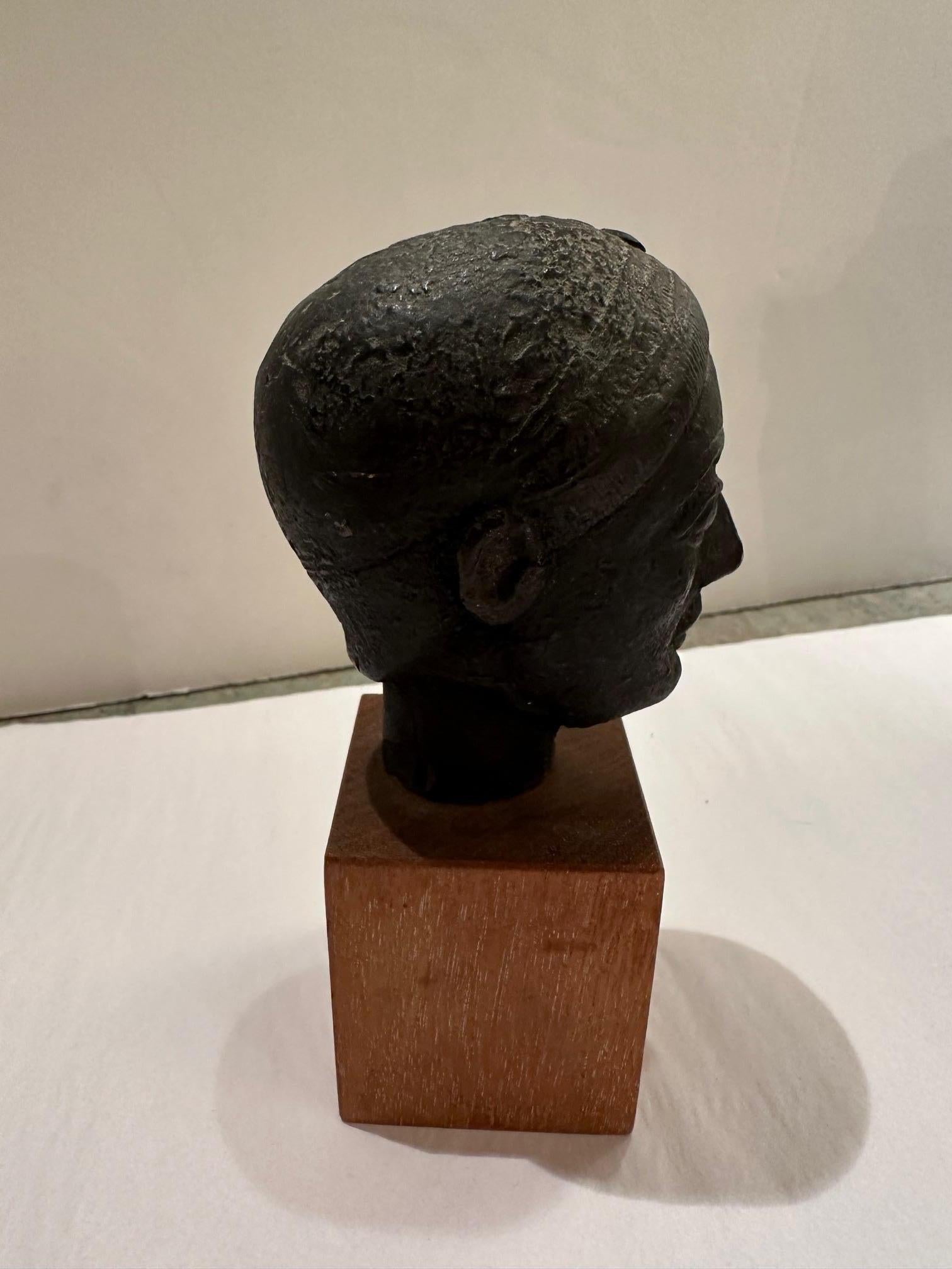 Juego de 4 Reproducciones de Bustos del Antiguo Egipto del Museo Alva en venta 5
